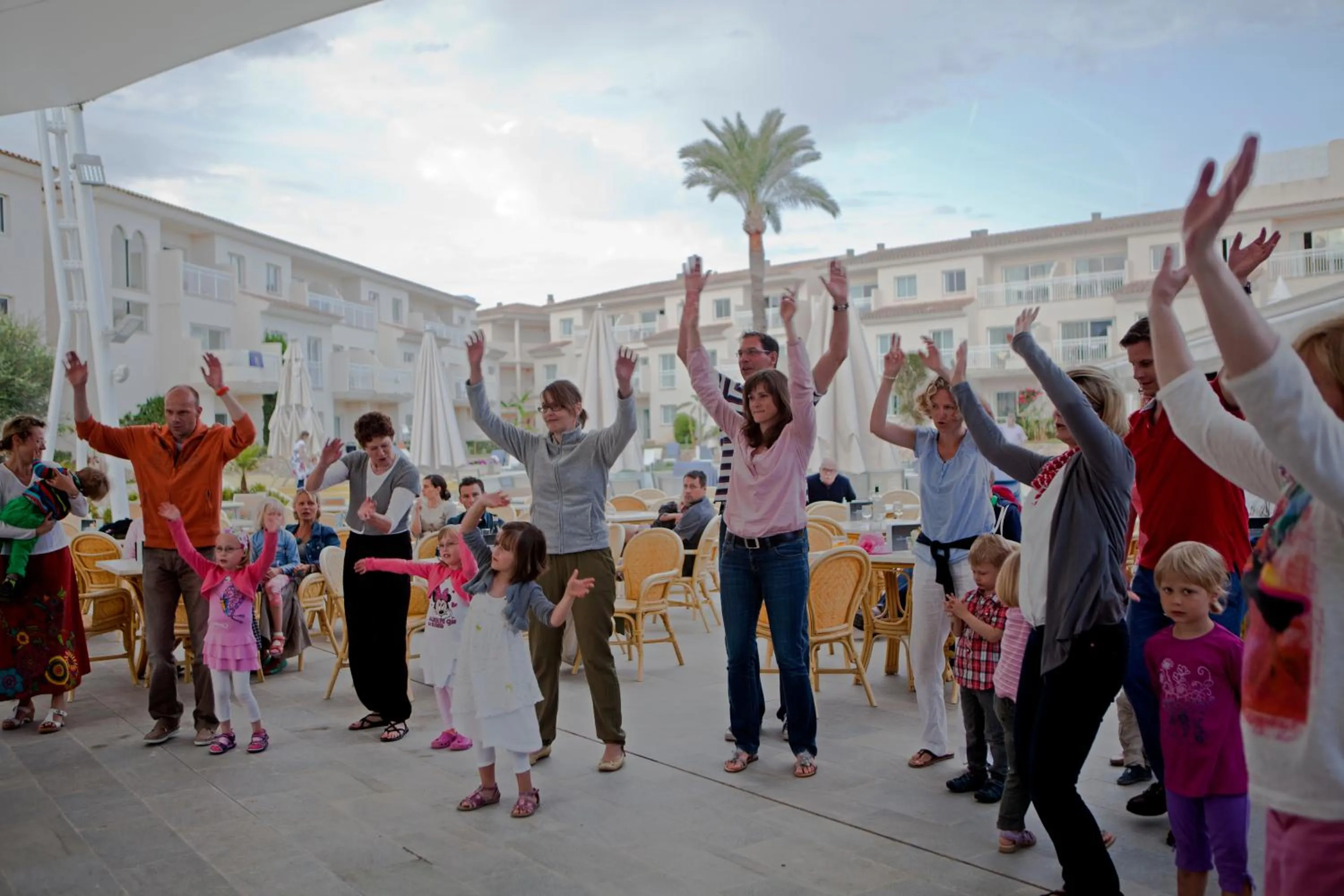 People in Aparthotel Isla de Cabrera