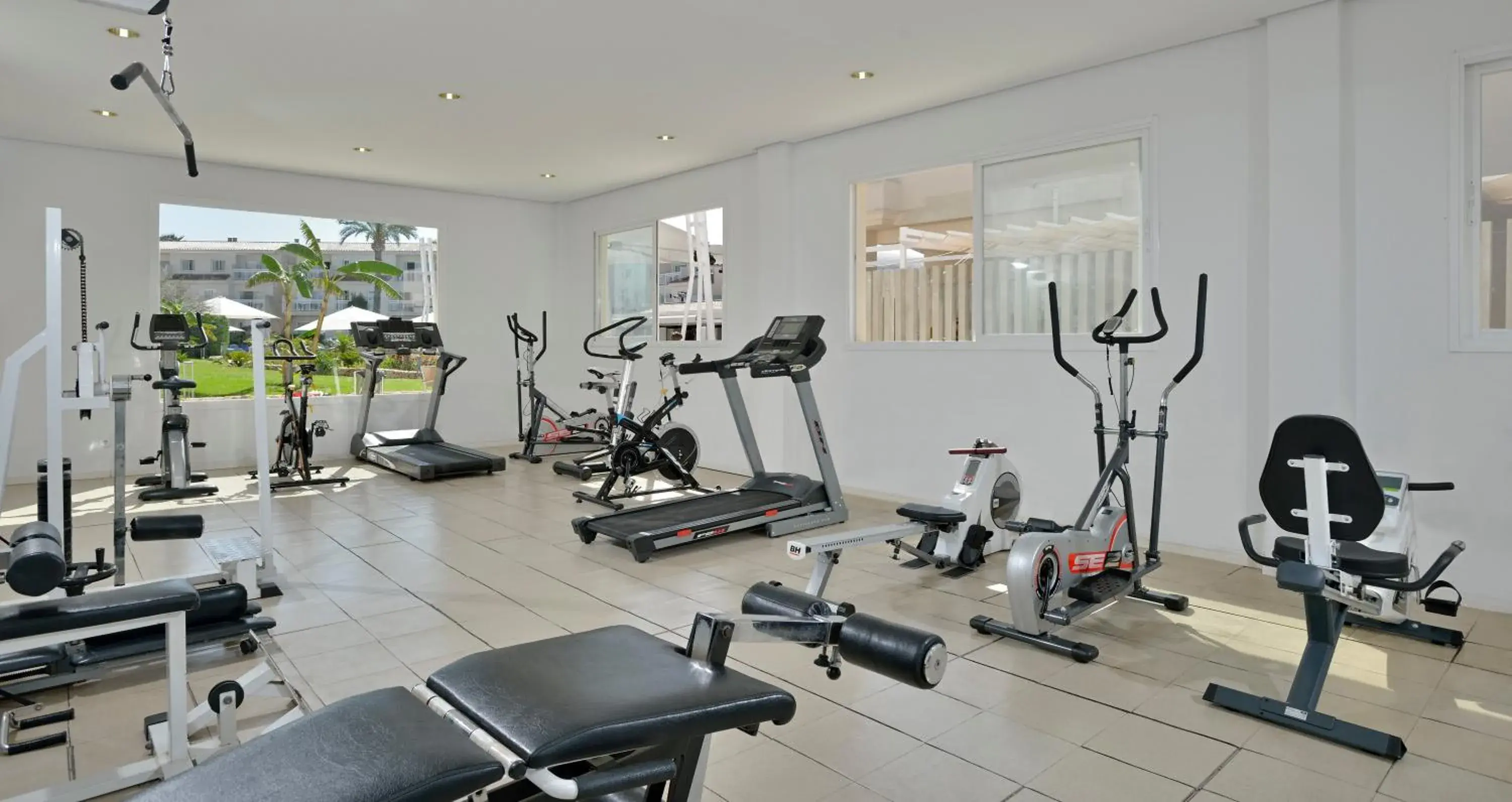 Fitness centre/facilities in Aparthotel Isla de Cabrera Fitness centre/facilities in Aparthotel Isla de Cabrera