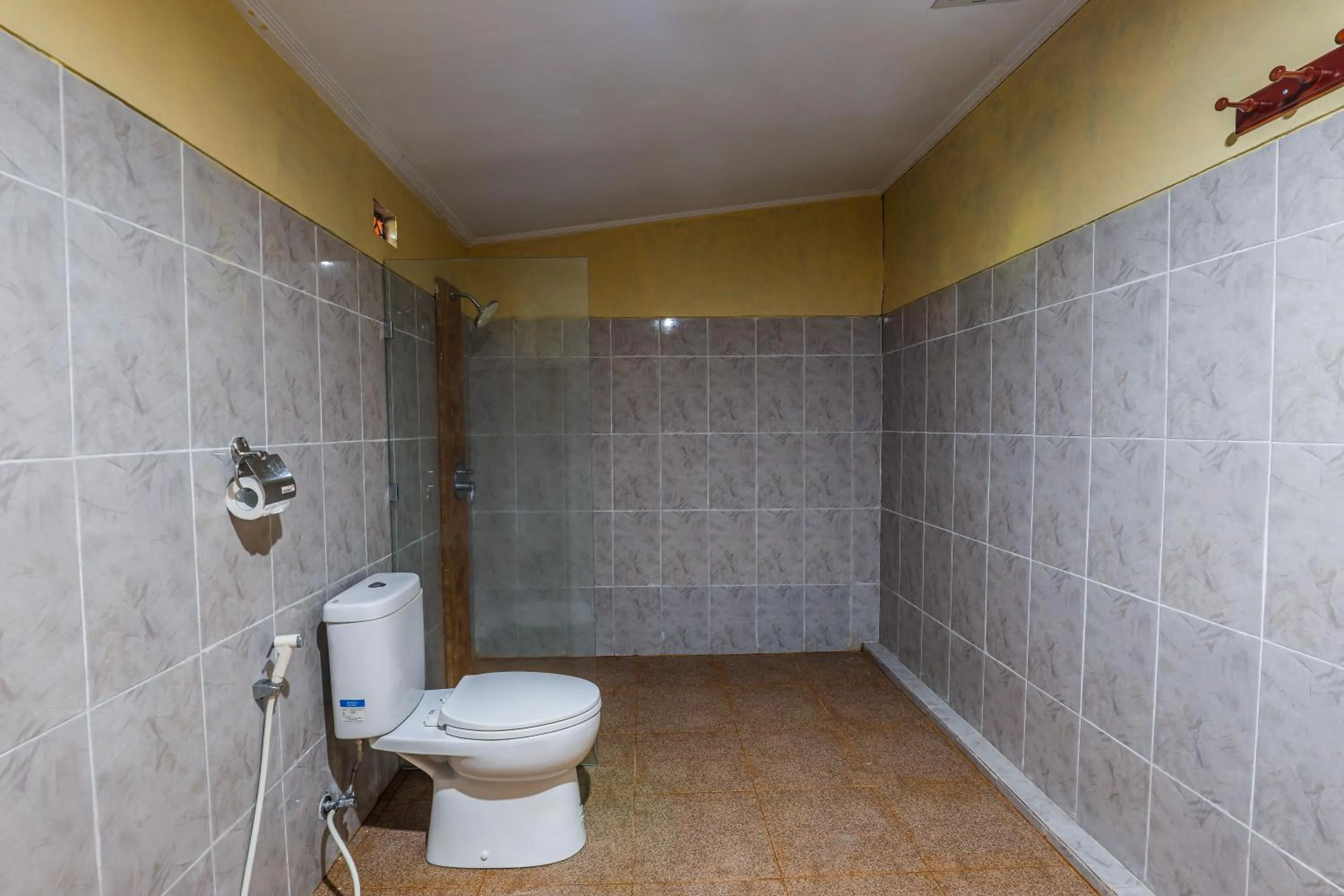 Shower in Grand Ball Beach Garden