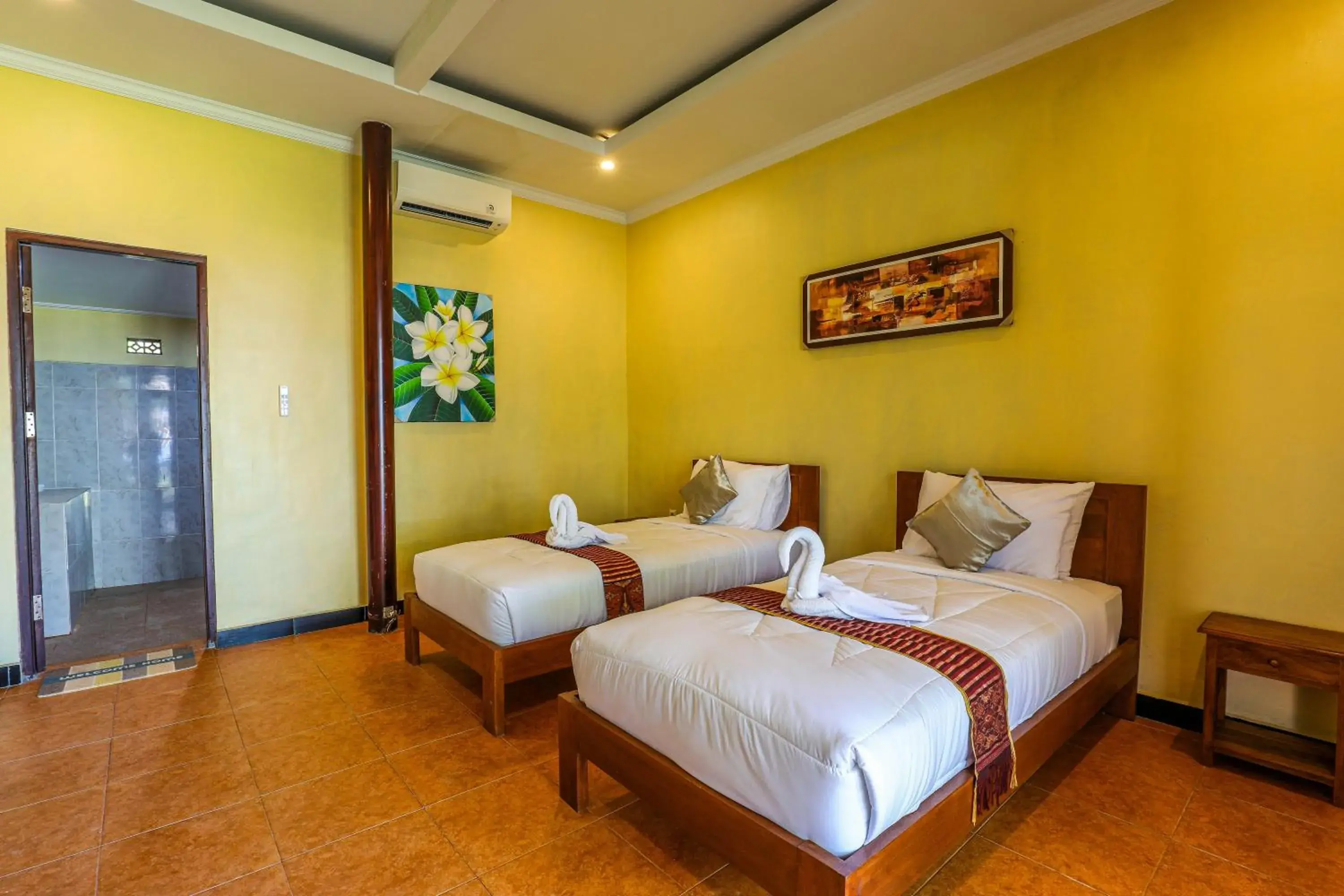 Bed in Grand Ball Beach Garden Bed in Grand Ball Beach Garden