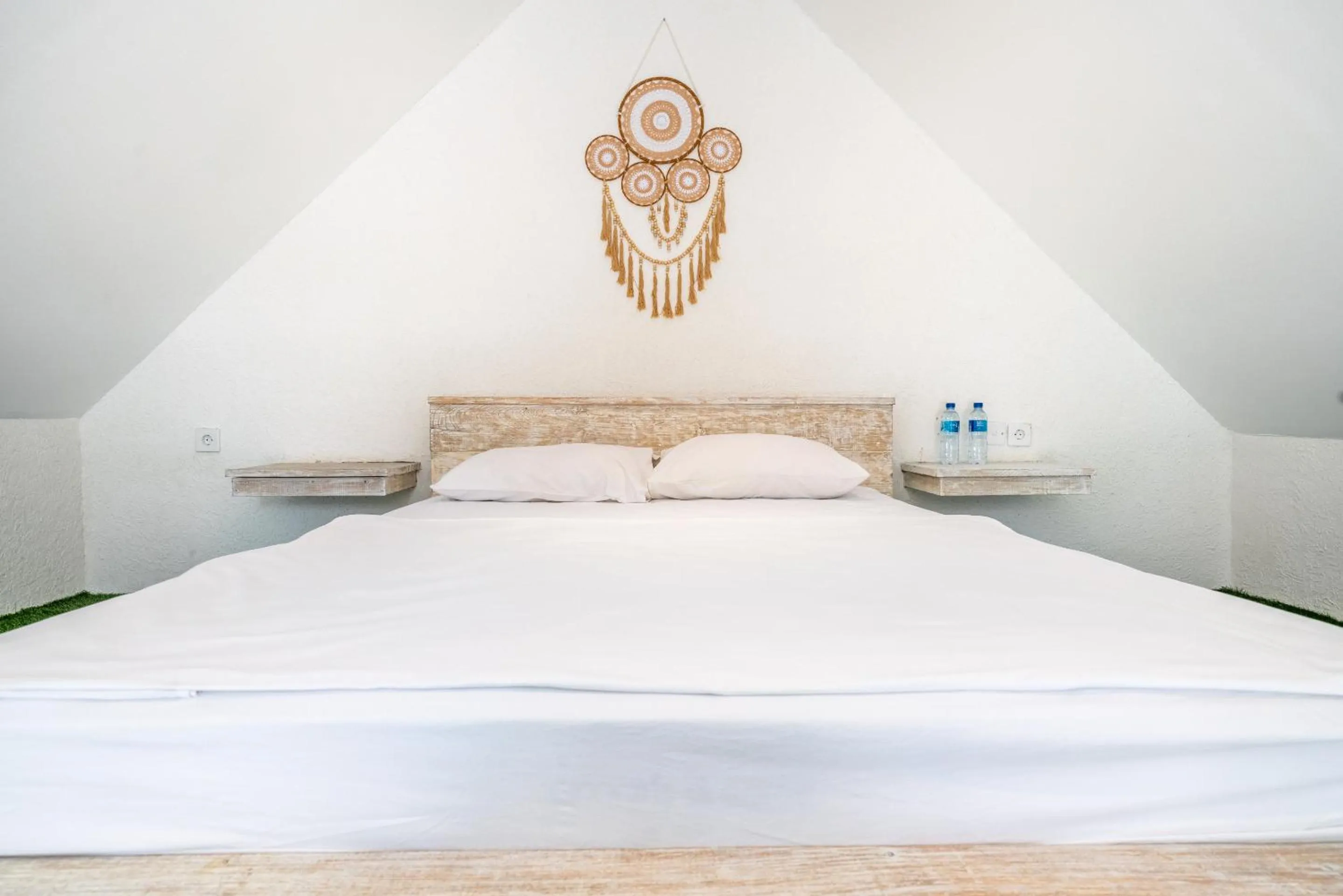 Bed in Anny Guesthouse by ecommerceloka
