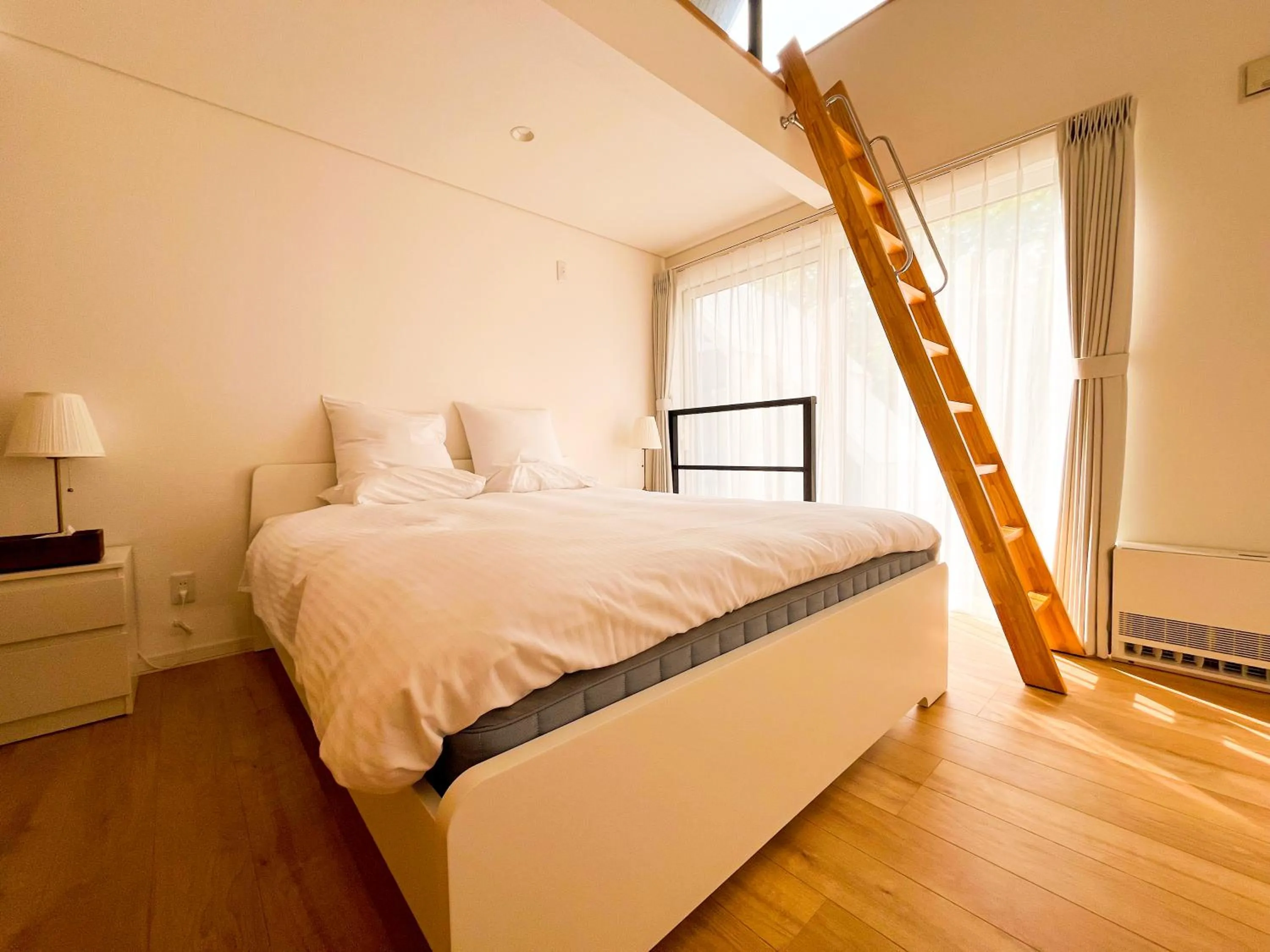 Bedroom, Bed in Niseko White Villas YUNOSATO