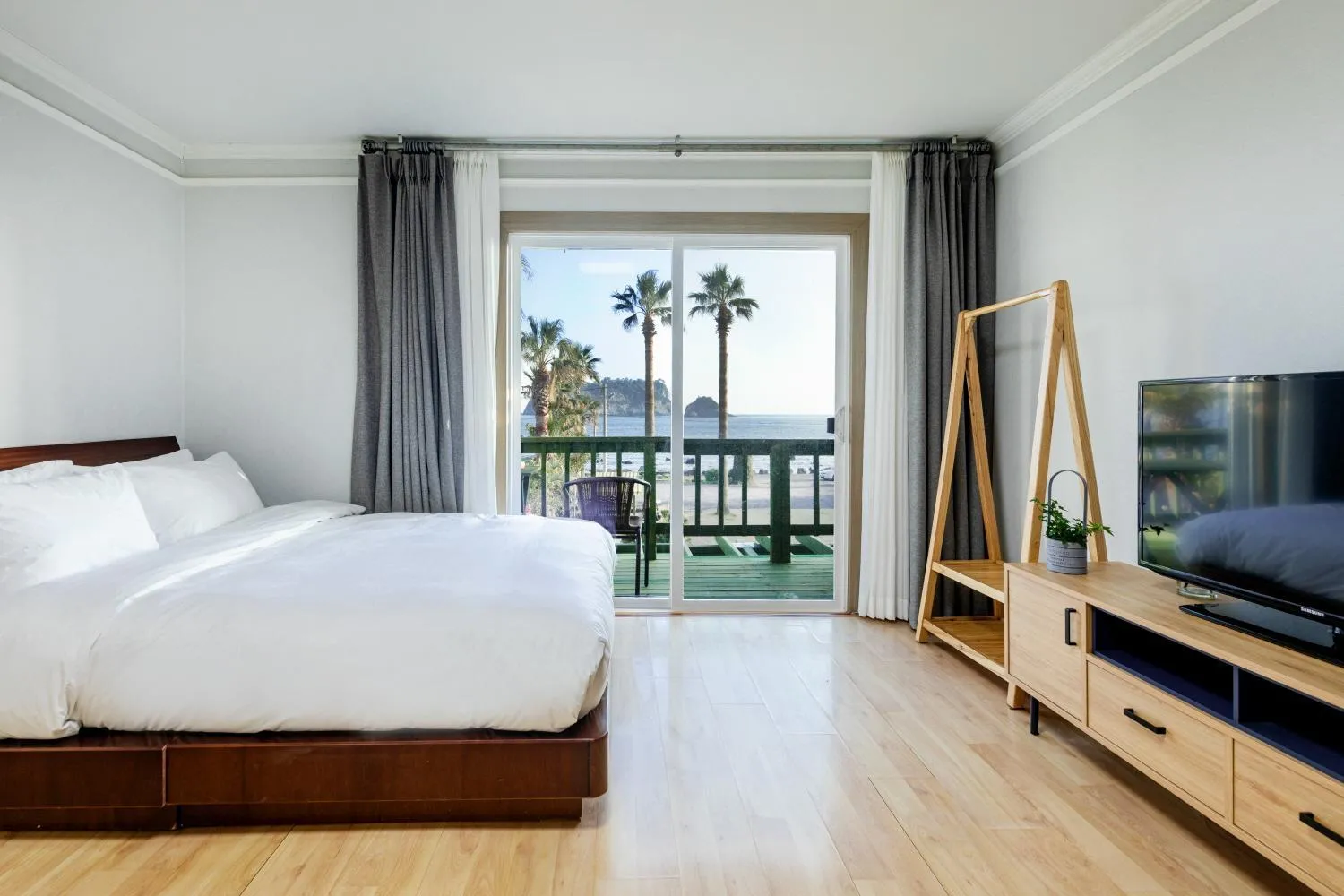 Bed in Euro House