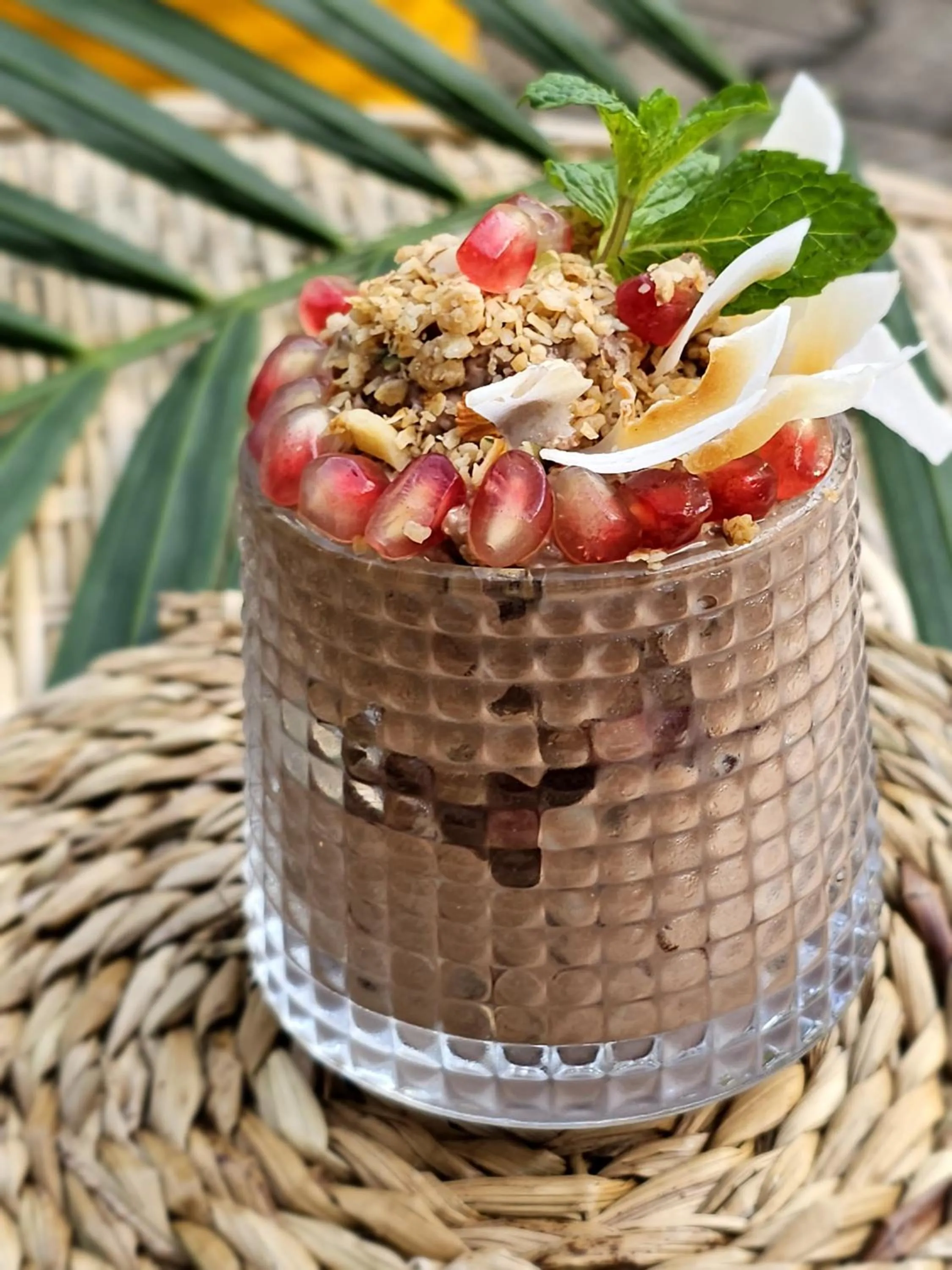 Food and drinks in Sugar Hostel Weligama - Coliving & Coworking