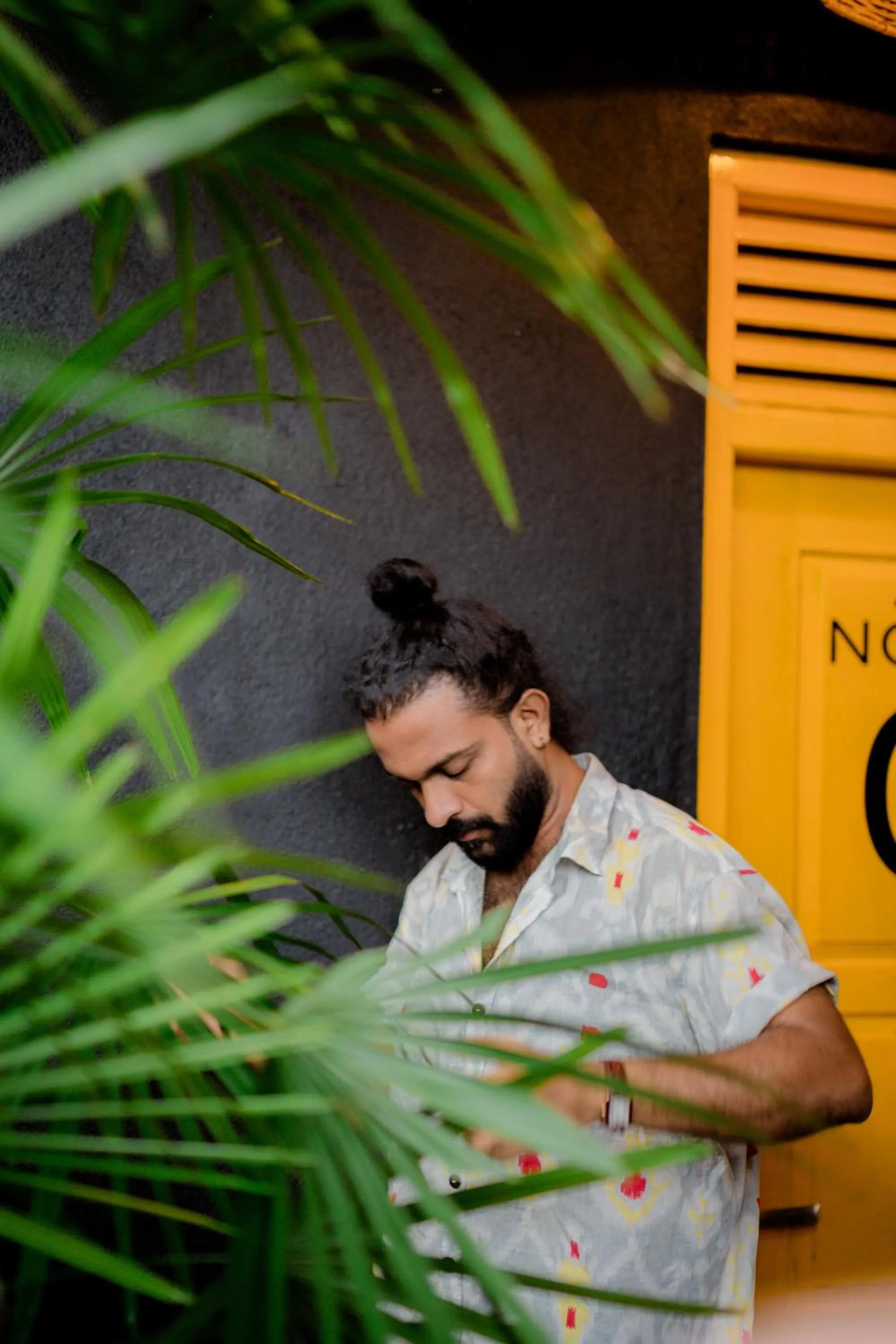 Decorative detail in Sugar Hostel Weligama - Coliving & Coworking