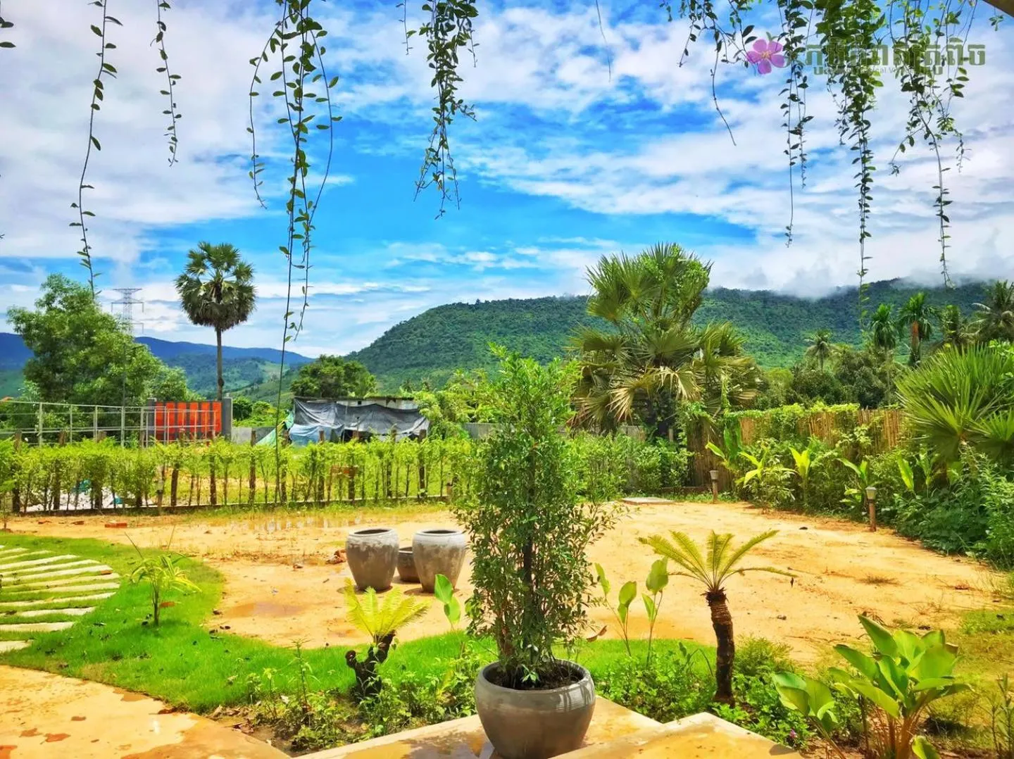 Mountain view in Kampot Tropical Village