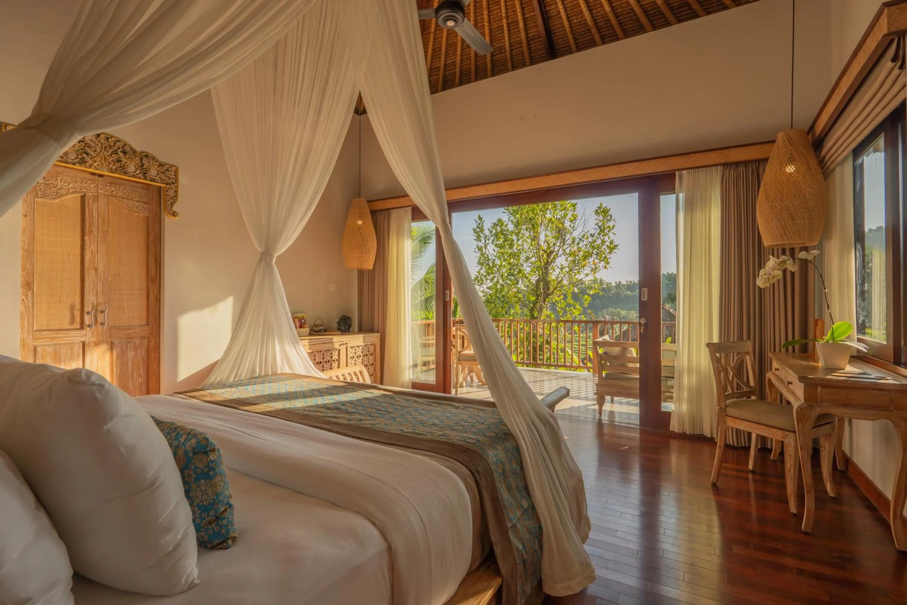 Bed in Maha Hills Resort by Mahaprana Experience