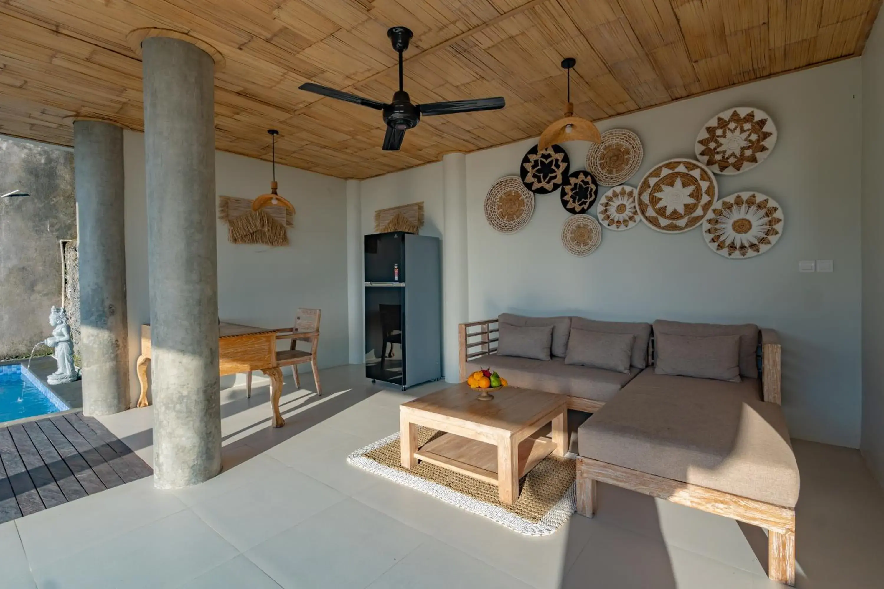 Living room in Maha Hills Resort by Mahaprana Experience Living room in Maha Hills Resort by Mahaprana Experience