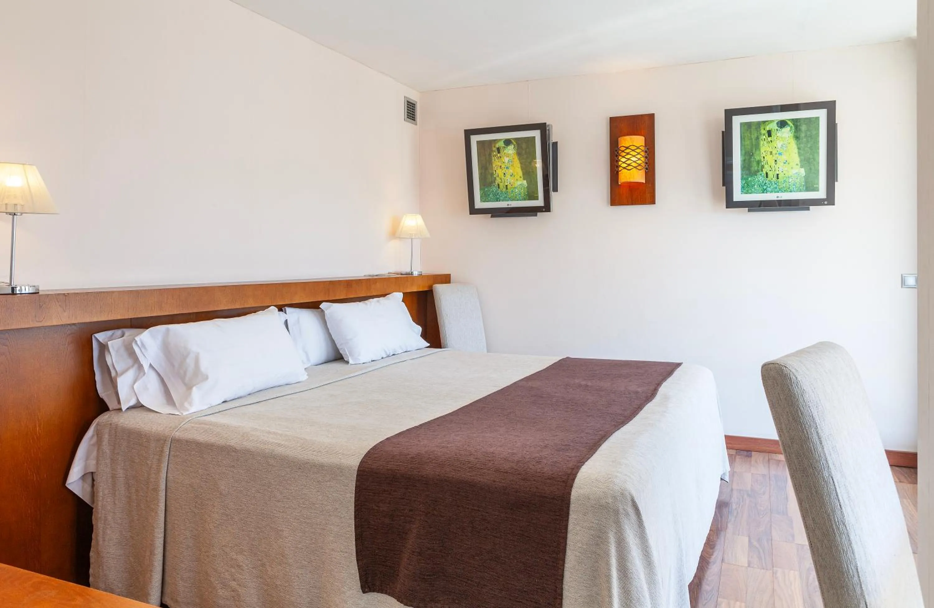 Bed in Hotel Don Paco