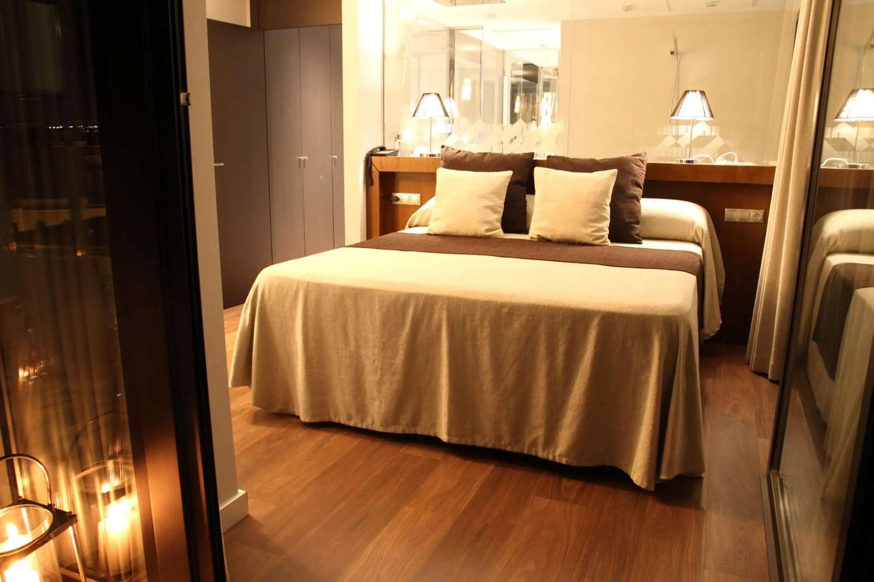 Bedroom, Bed in Hotel Don Paco Bedroom, Bed in Hotel Don Paco