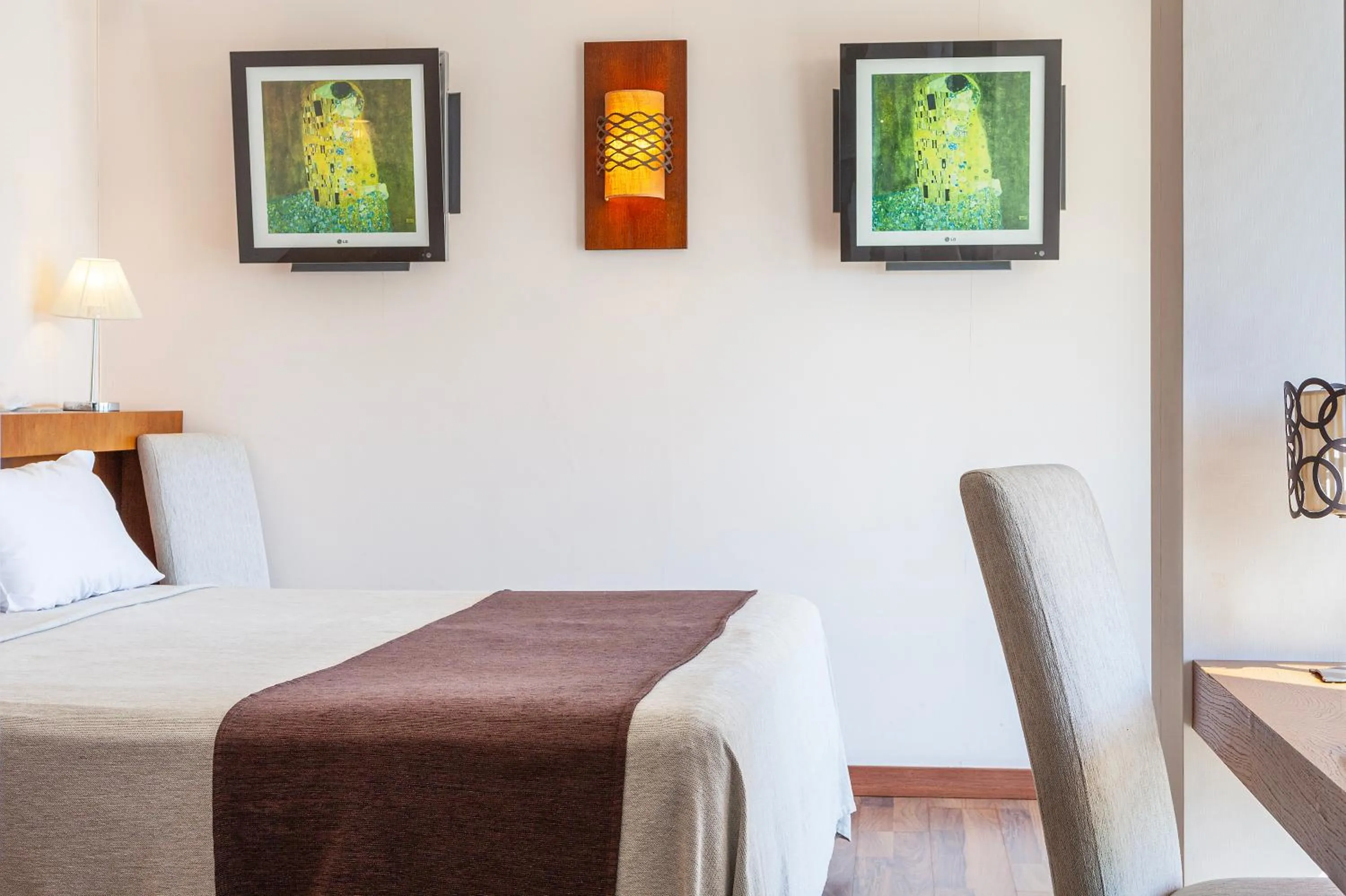 Bed in Hotel Don Paco