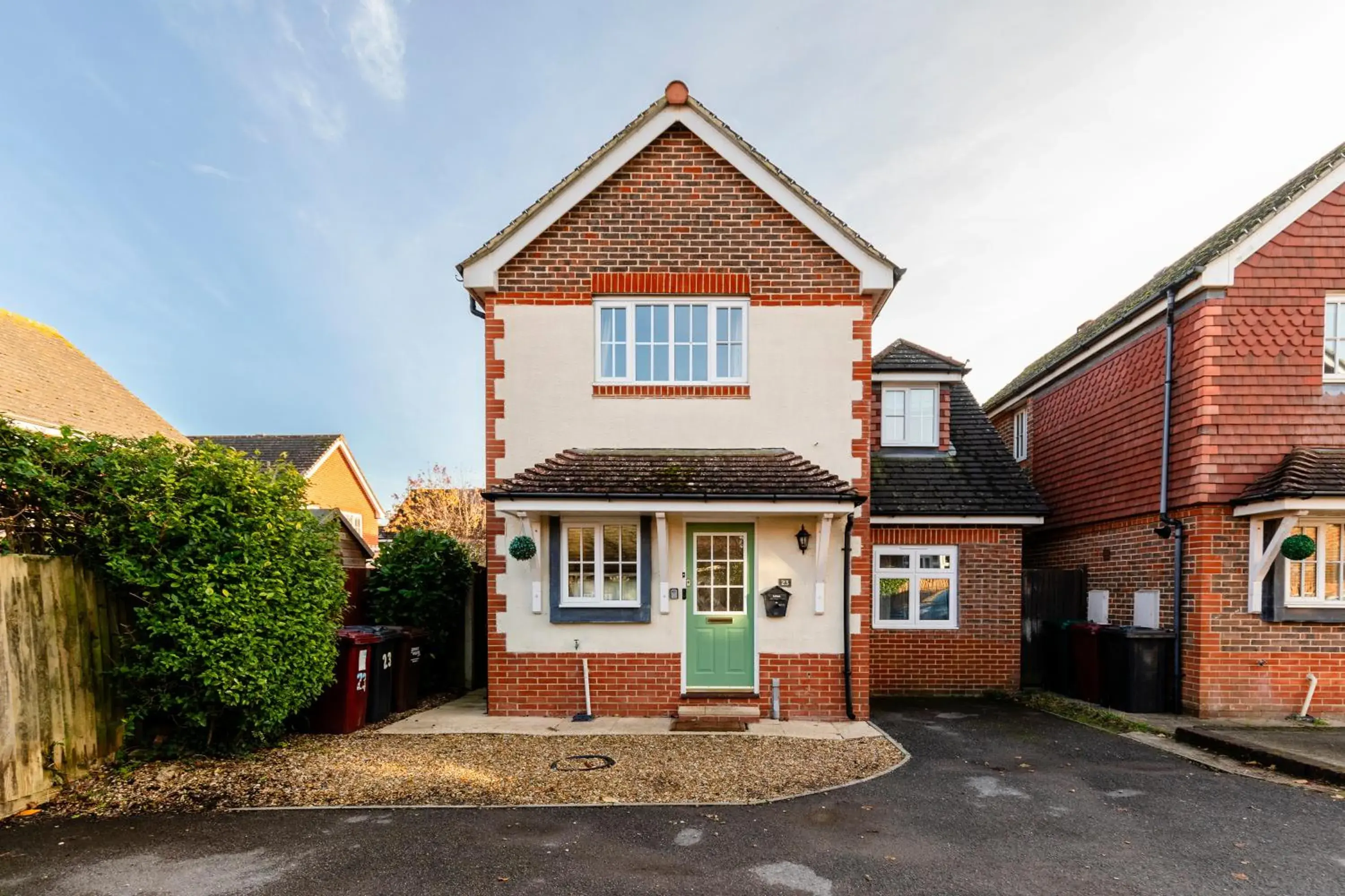 Chichester retreat house with free parking Chichester retreat house with free parking