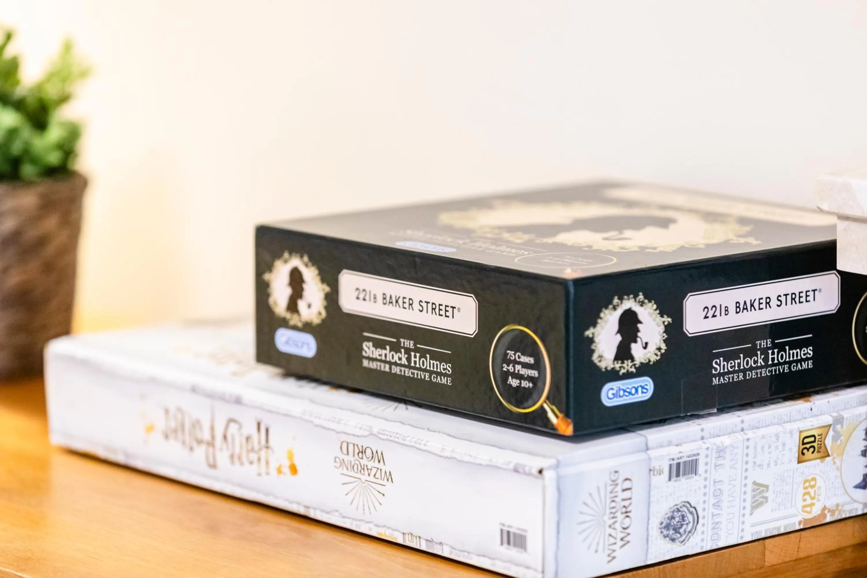 Chichester retreat house with free parking