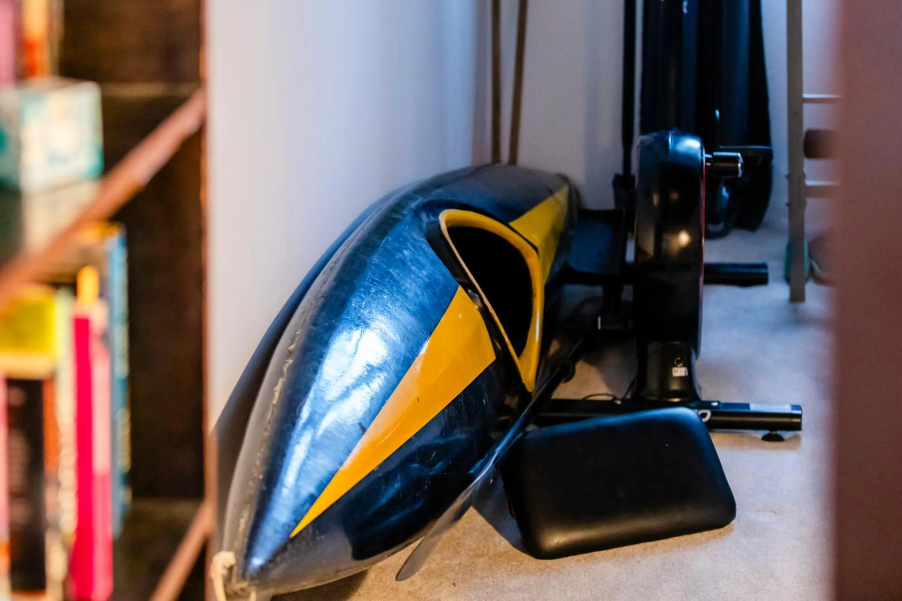 Chichester retreat house with free parking