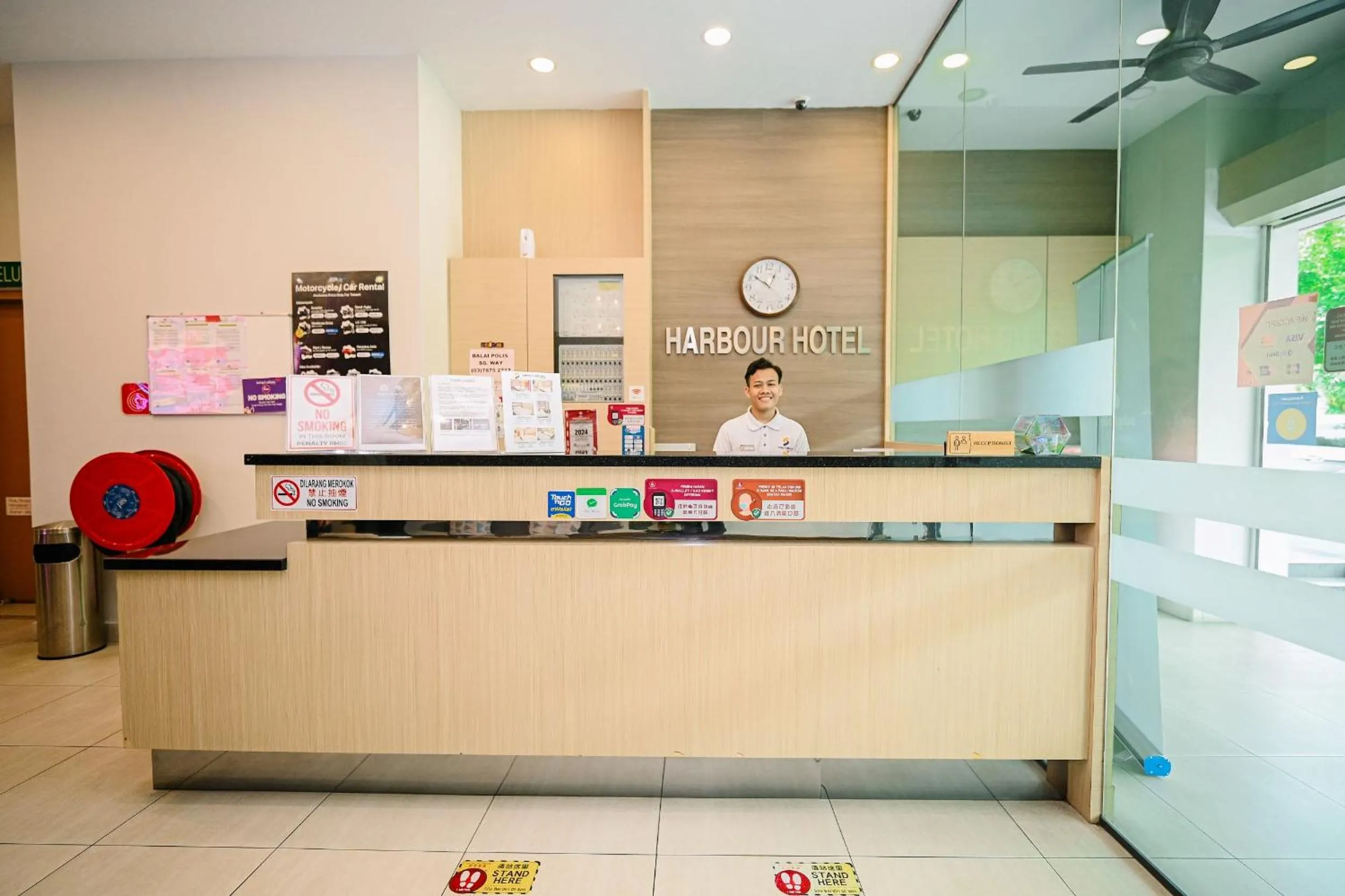 Swing & Pillows - PJ21 Petaling Jaya