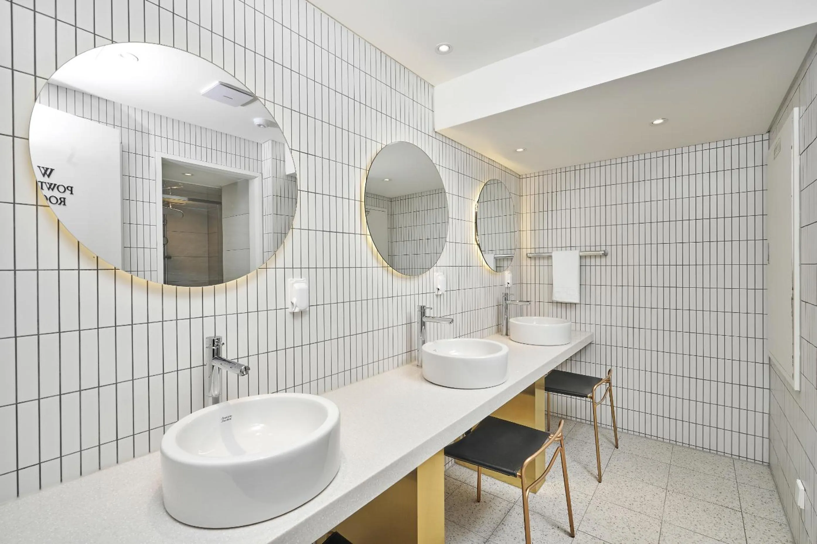 Bathroom in H HOSTEL Itaewon