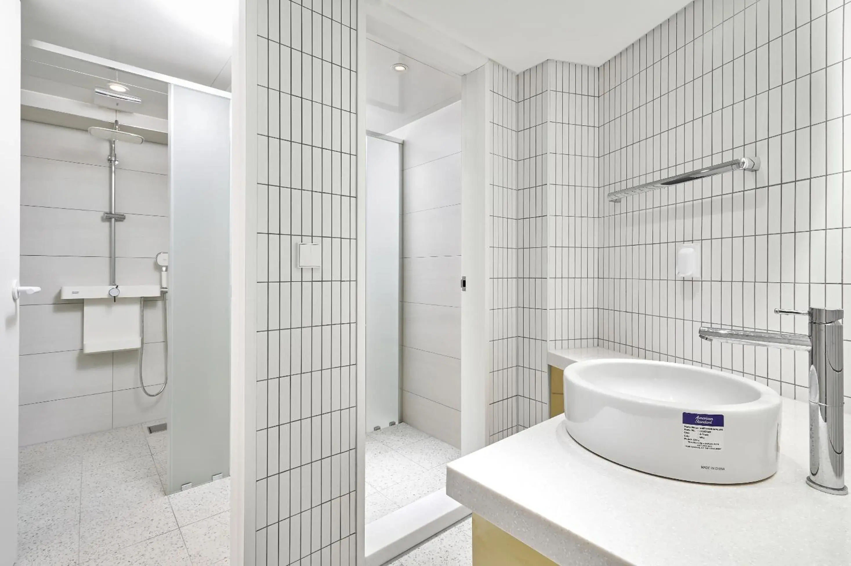 Bathroom in H HOSTEL Itaewon Bathroom in H HOSTEL Itaewon