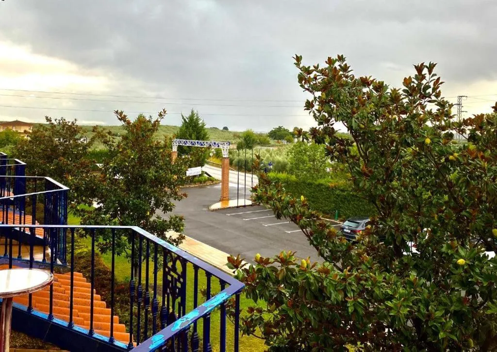 Hotel Fuente Las Piedras