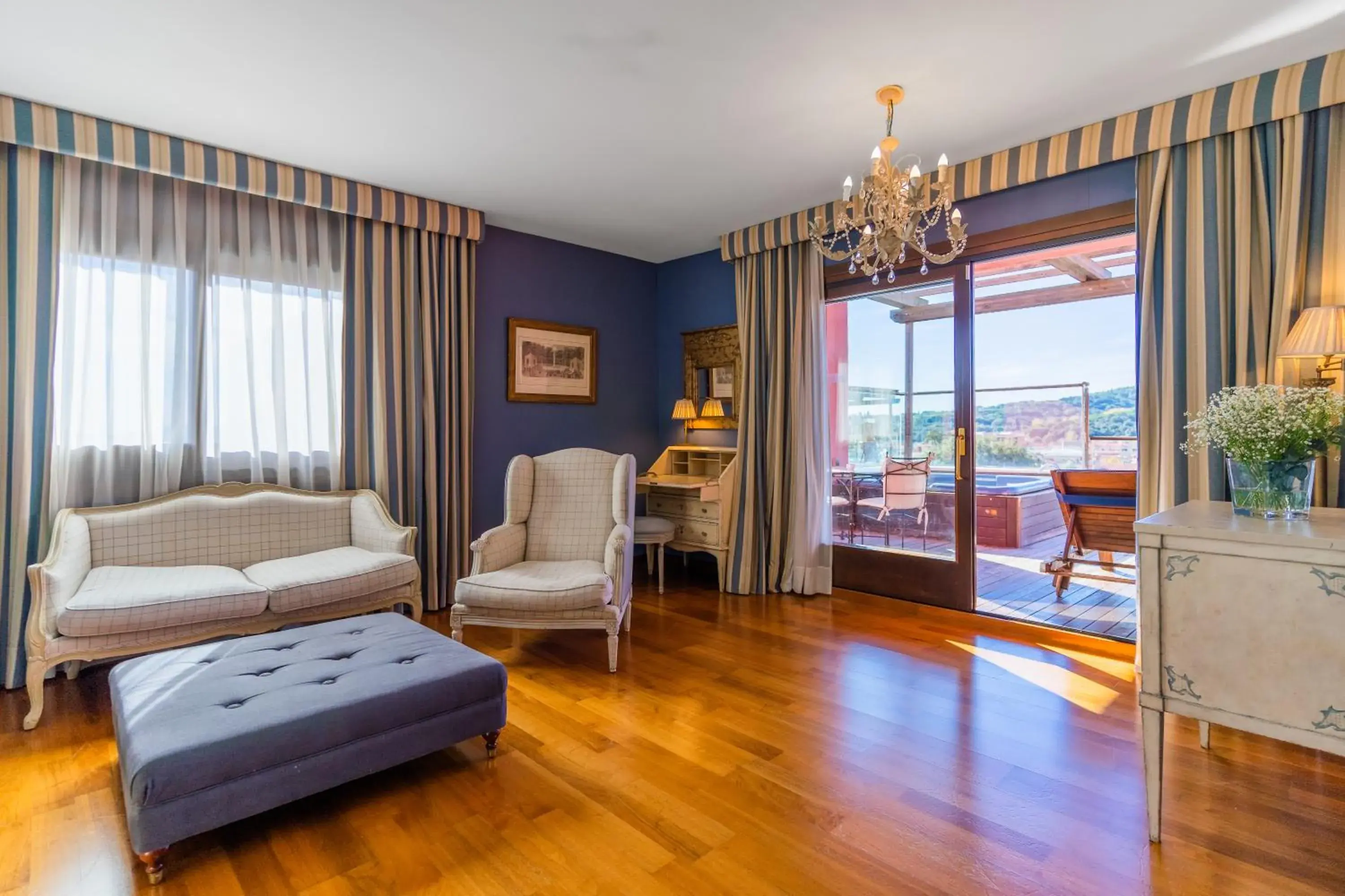 Living room in Hotel Blancafort Spa Termal Living room in Hotel Blancafort Spa Termal