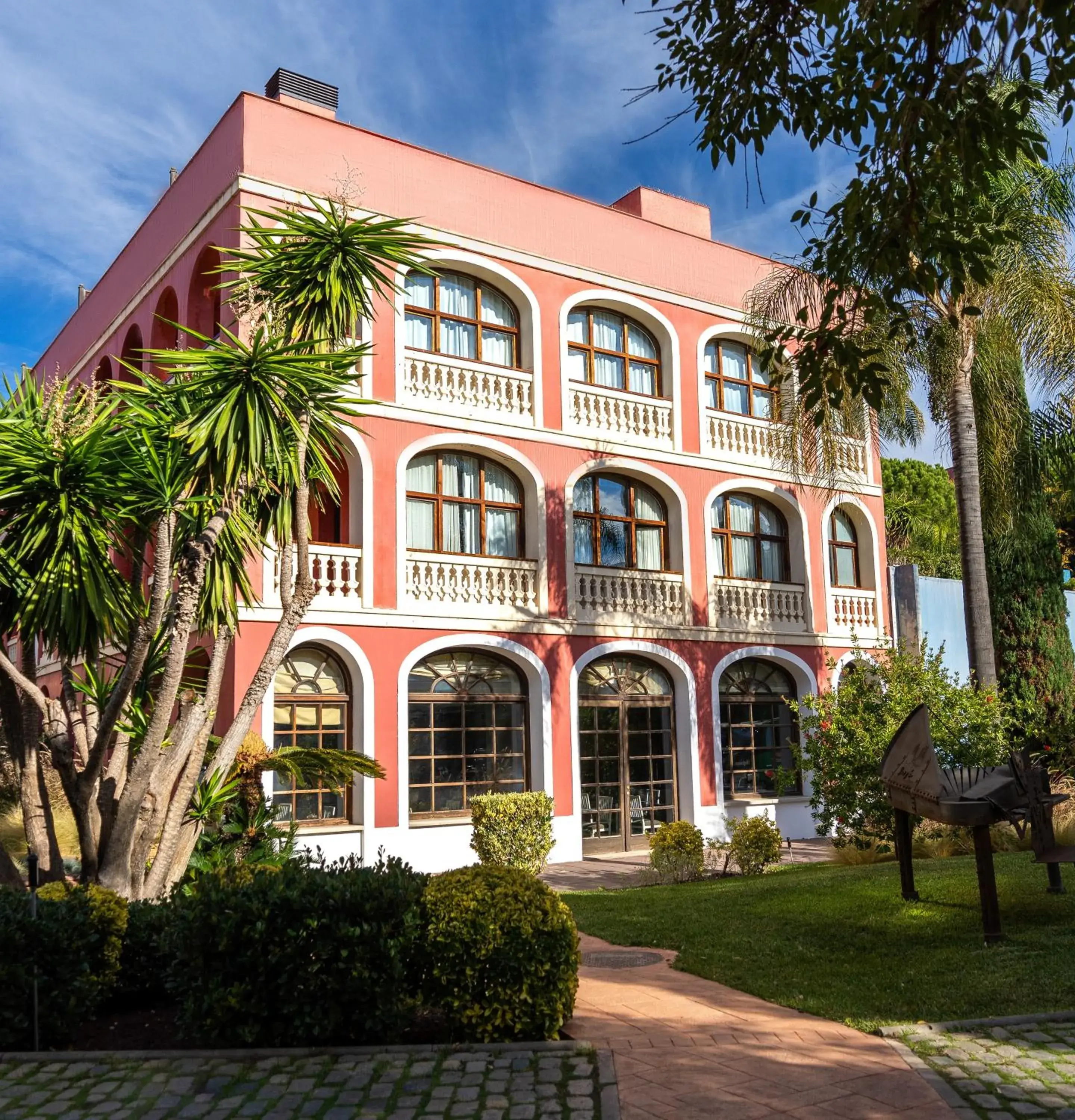 Property building in Hotel Blancafort Spa Termal Property building in Hotel Blancafort Spa Termal