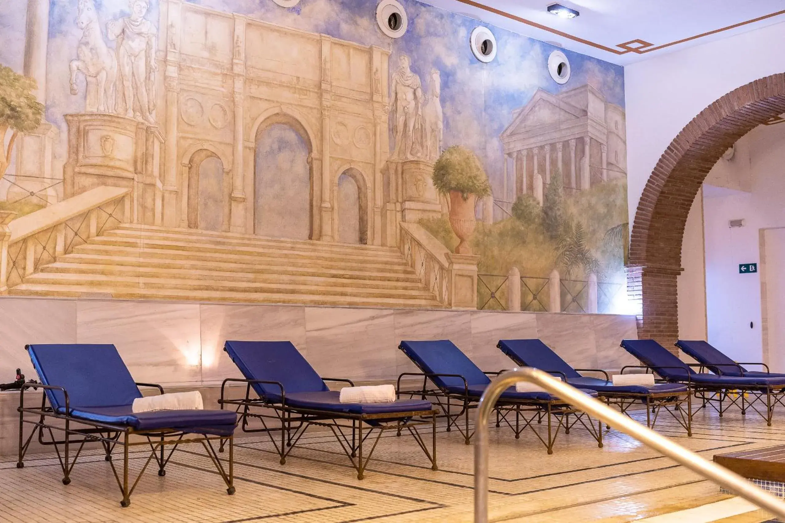 Spa and wellness centre/facilities in Hotel Blancafort Spa Termal Spa and wellness centre/facilities in Hotel Blancafort Spa Termal