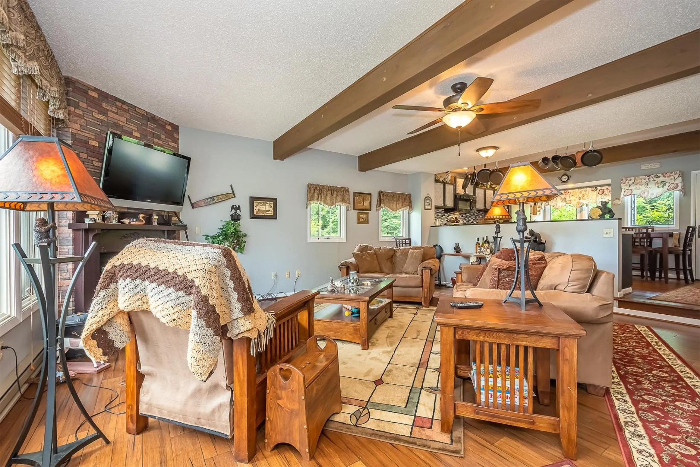 Property building, Bed in Beary Relaxing