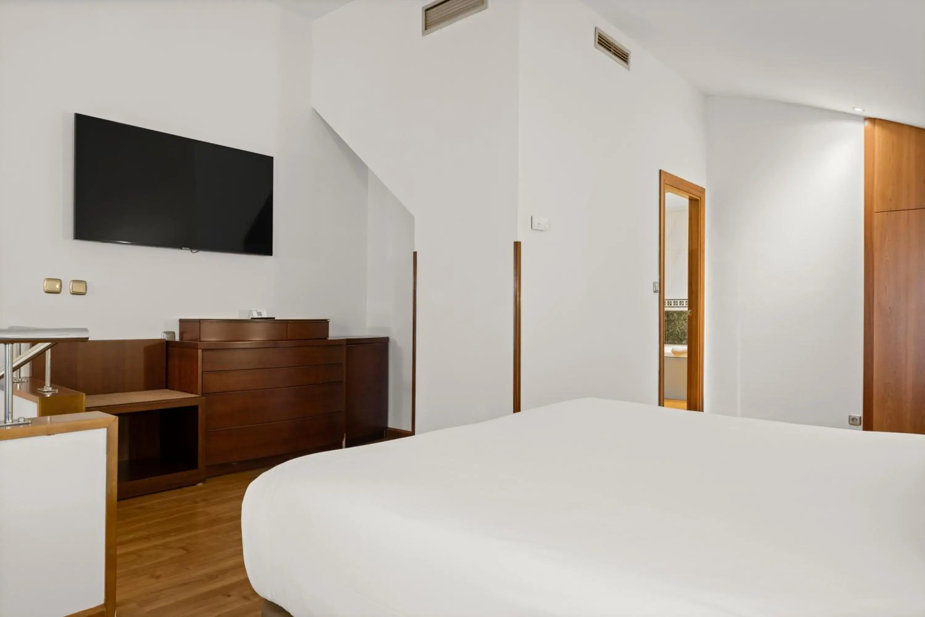 Bedroom, Bed in Hotel Zentral Gijón Rey Pelayo Bedroom, Bed in Hotel Zentral Gijón Rey Pelayo