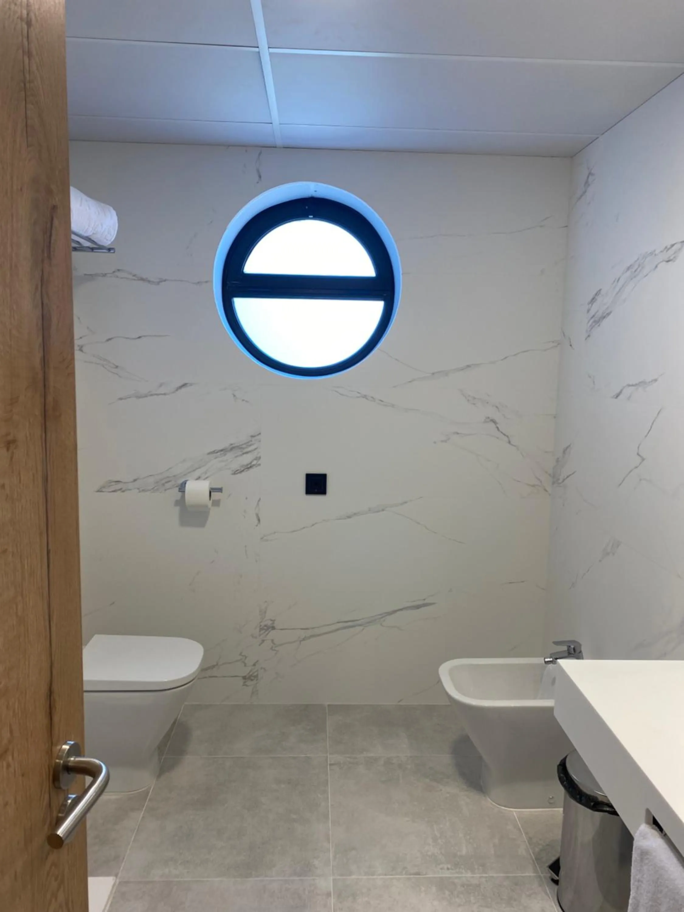 Bathroom in Hotel Zentral Gijón Rey Pelayo