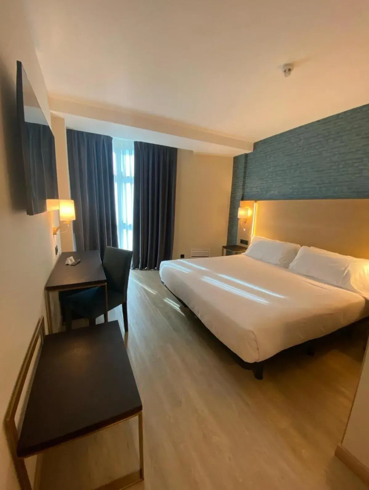 Bed in Hotel Zentral Gijón Rey Pelayo Bed in Hotel Zentral Gijón Rey Pelayo