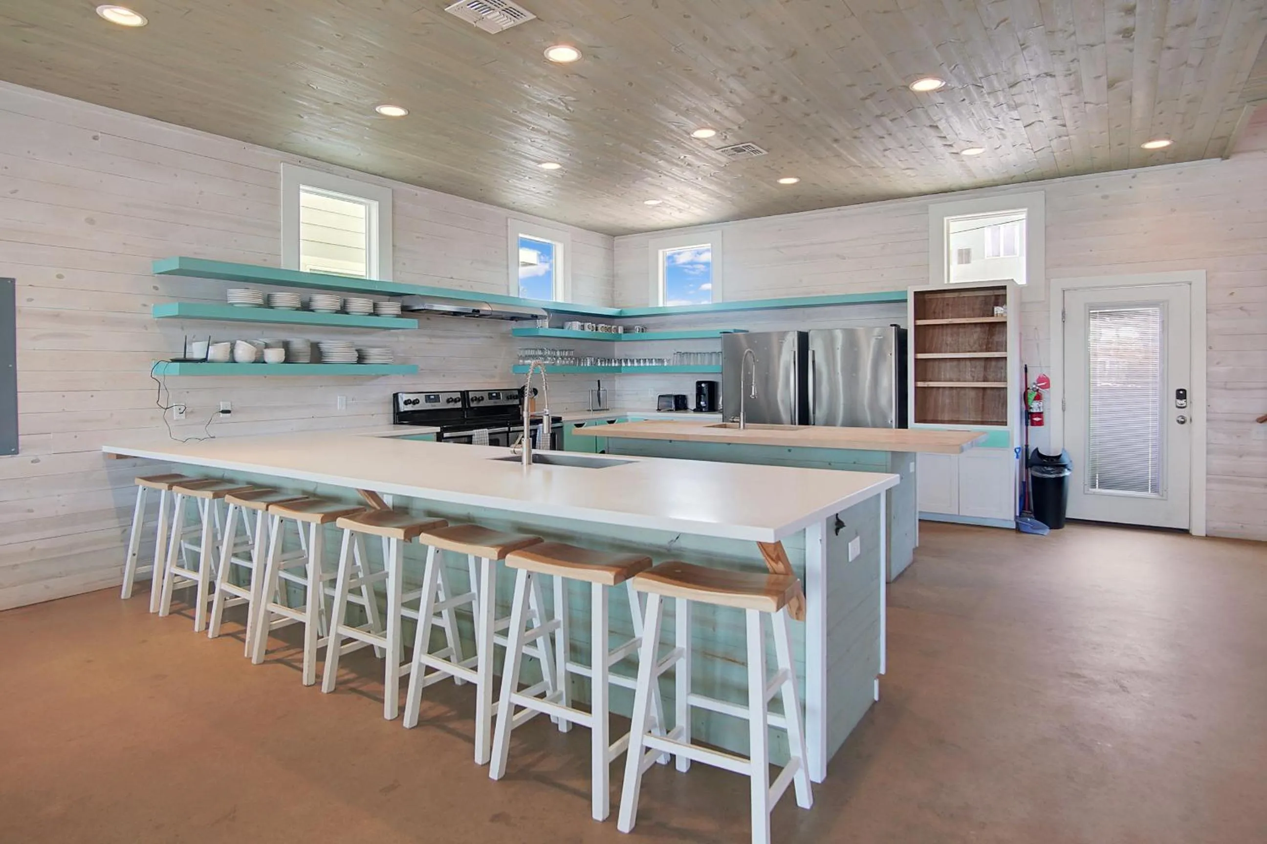 Property building in Beach Club 1