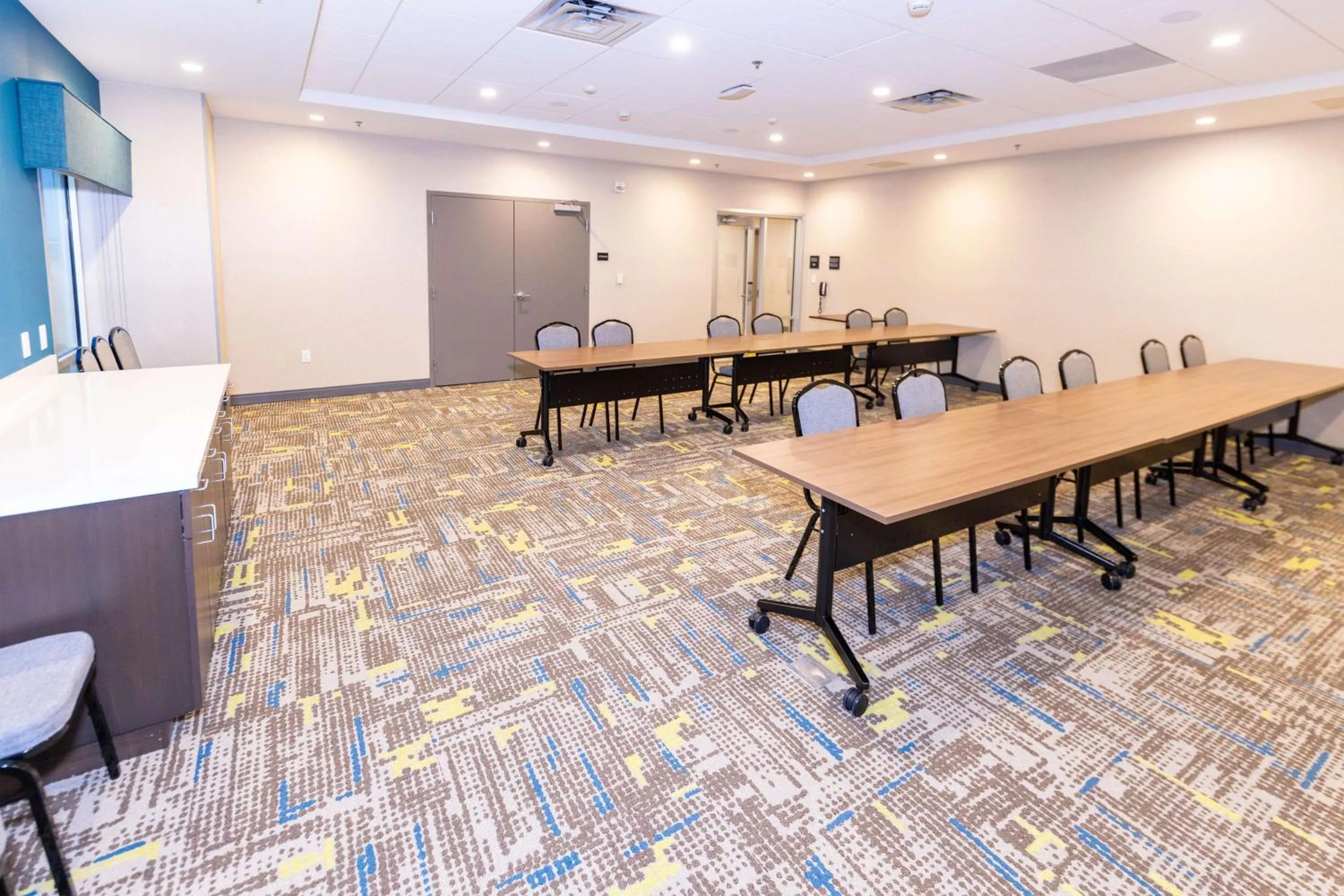Meeting/conference room in Hampton Inn Selma, Ca