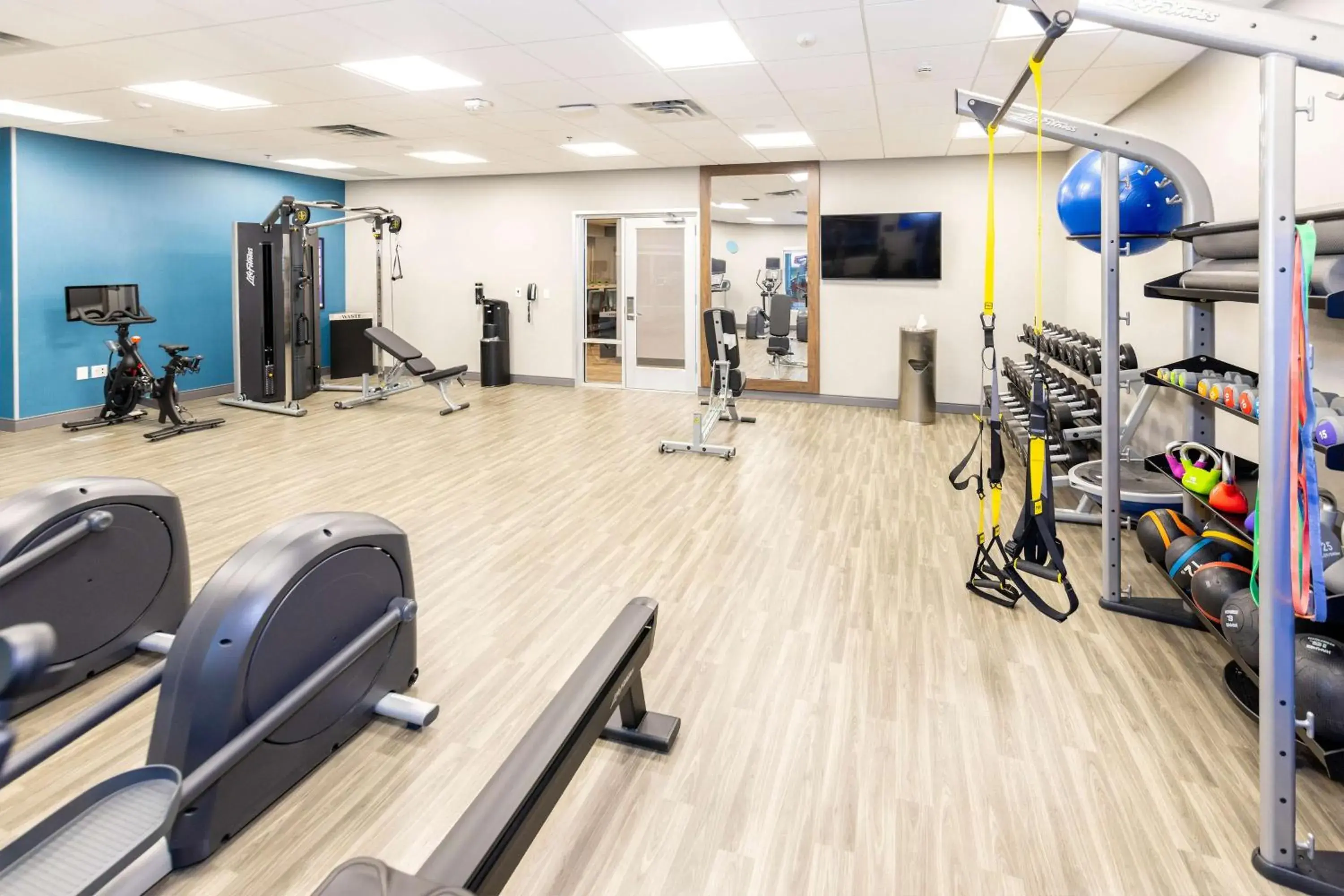 Fitness centre/facilities in Hampton Inn Selma, Ca Fitness centre/facilities in Hampton Inn Selma, Ca
