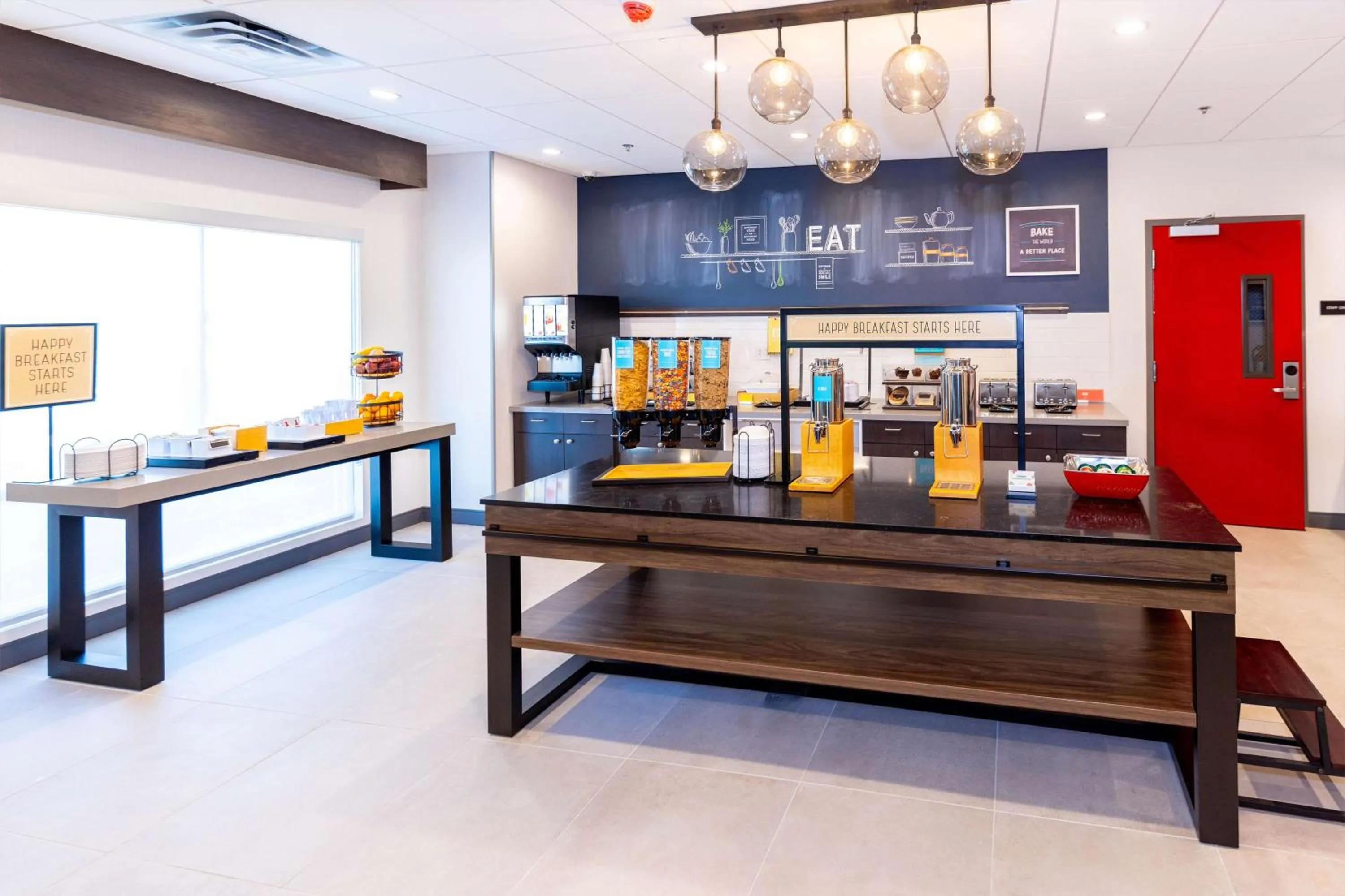 Breakfast in Hampton Inn Selma, Ca