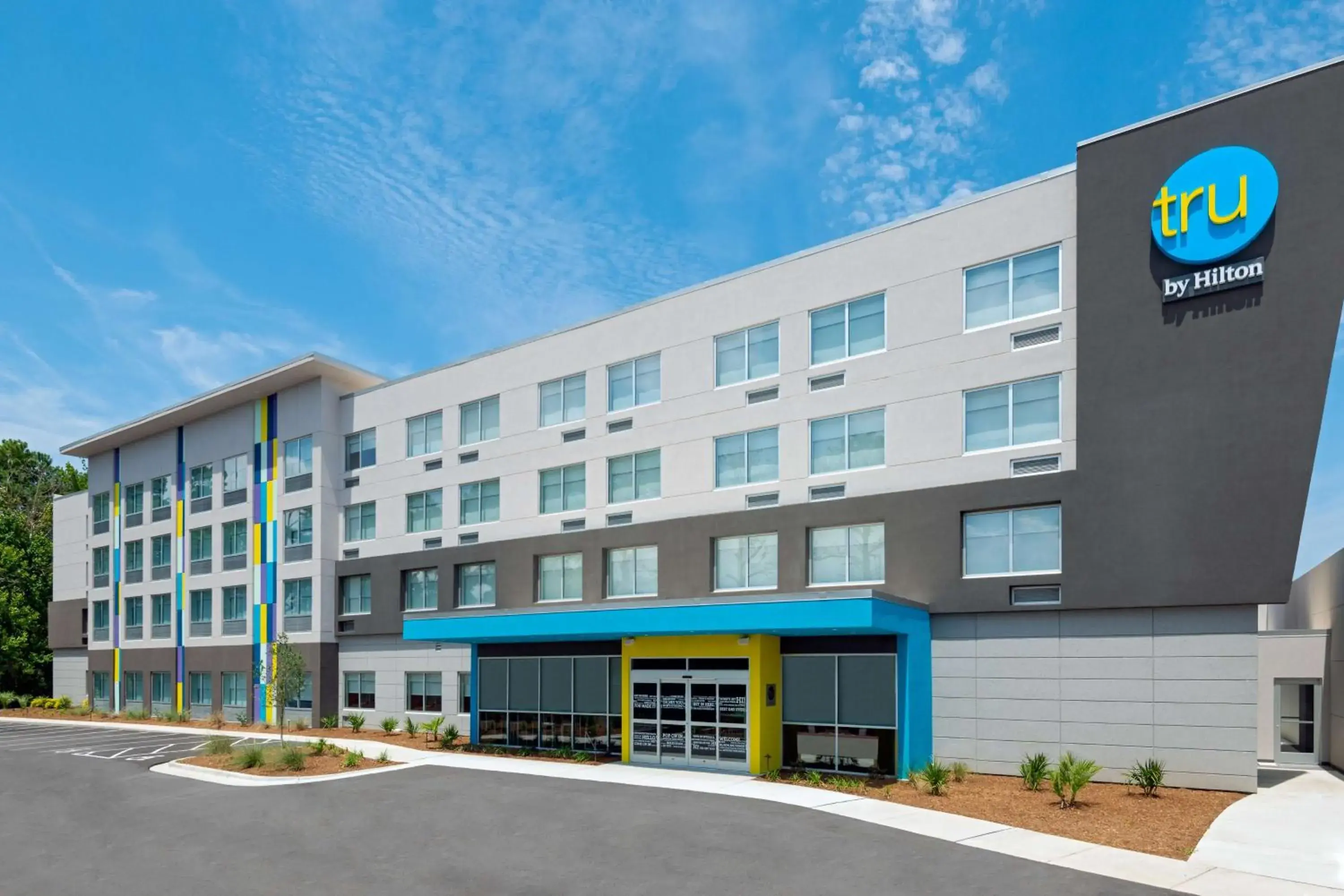 Property building in Tru By Hilton Wilmington Property building in Tru By Hilton Wilmington