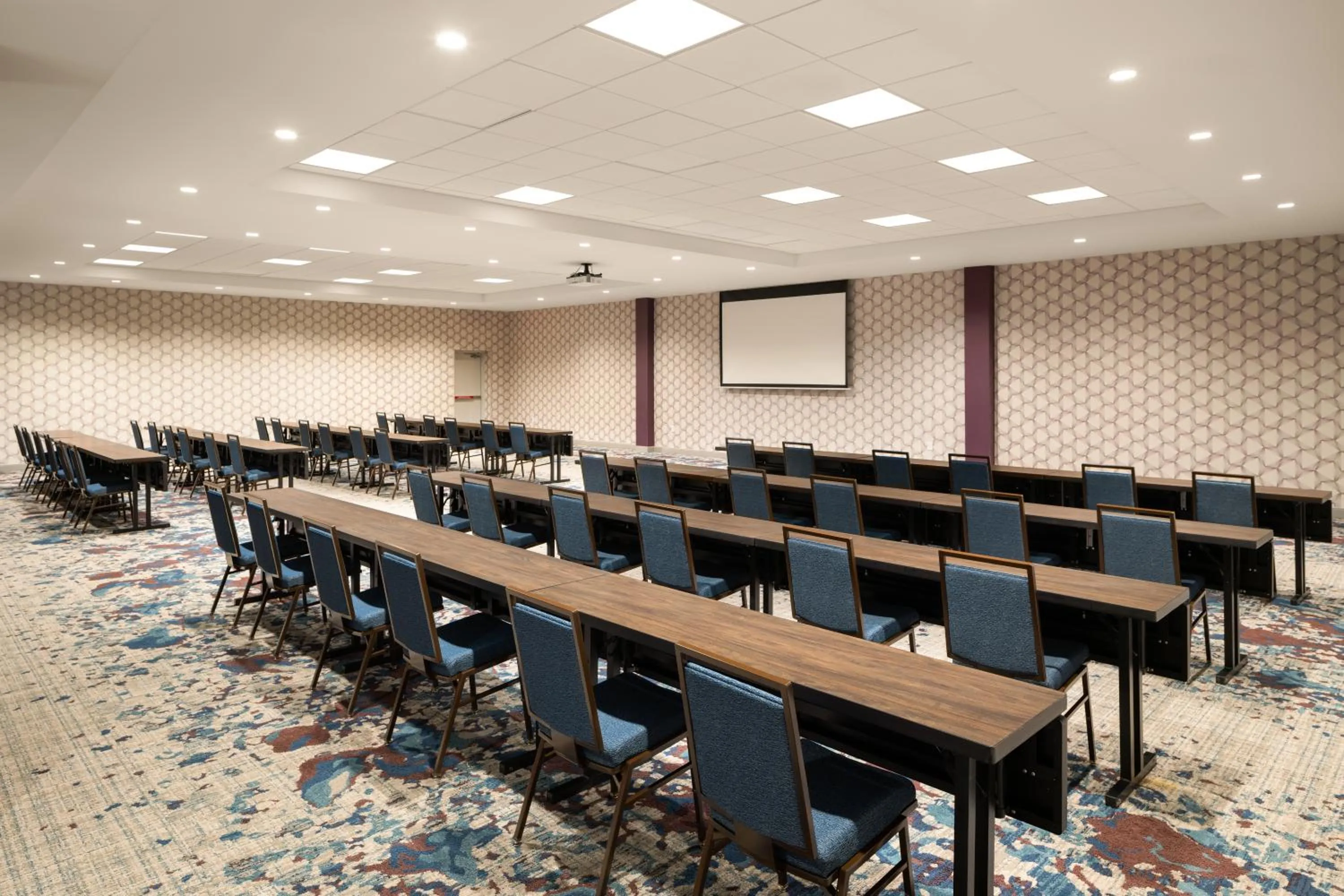Meeting/conference room in Tru By Hilton Wilmington