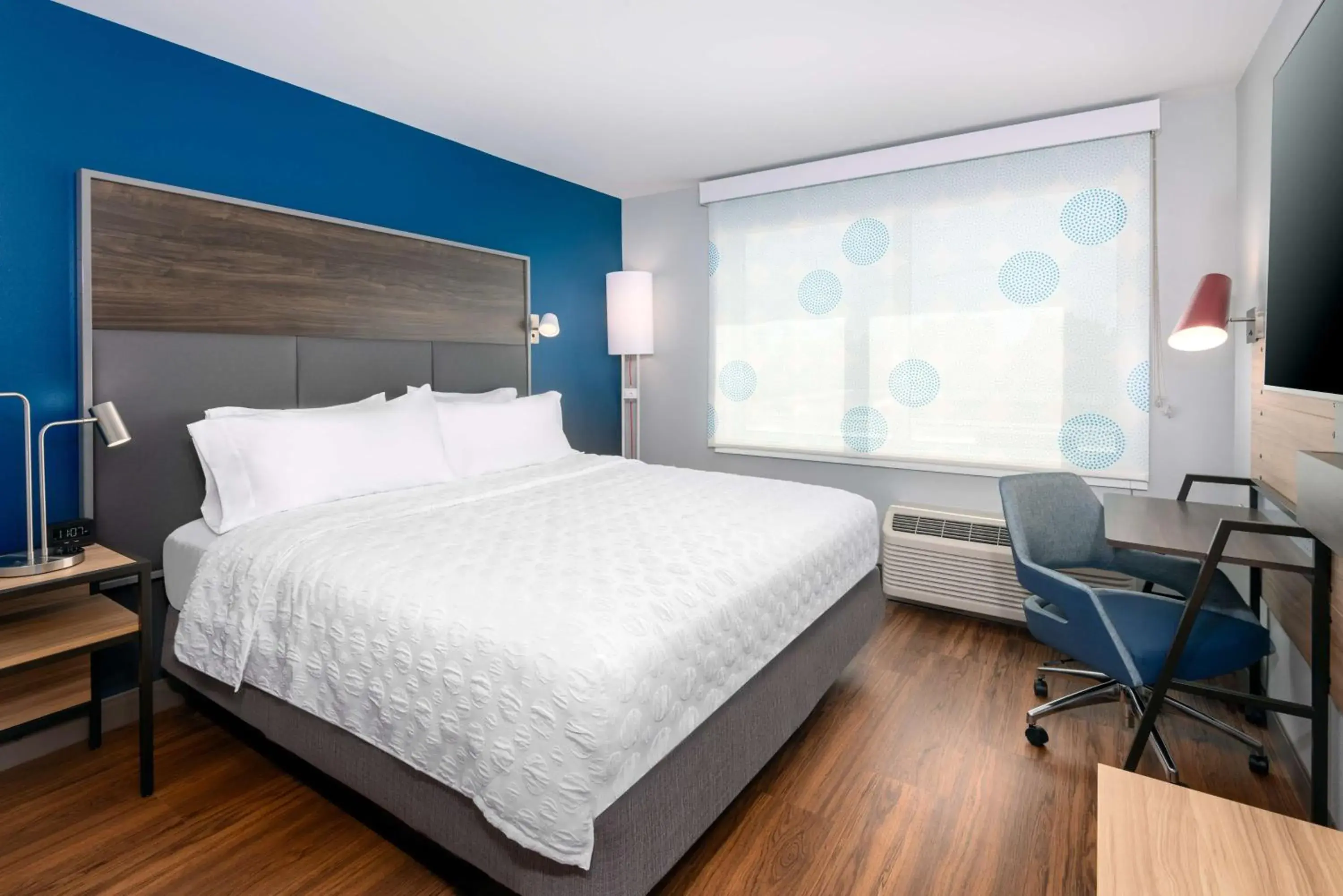Bedroom, Bed in Tru By Hilton Wilmington Bedroom, Bed in Tru By Hilton Wilmington