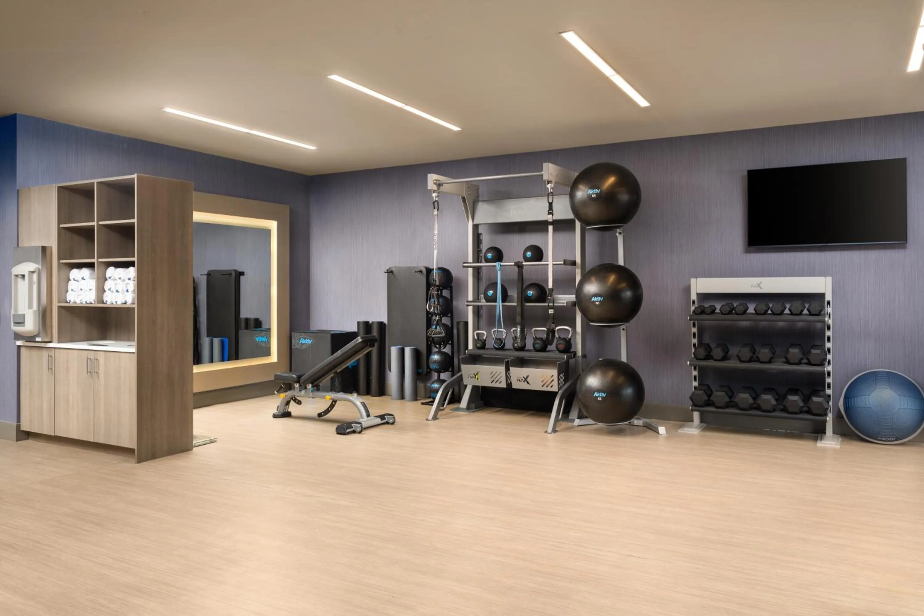 Fitness centre/facilities in Tru By Hilton Wilmington