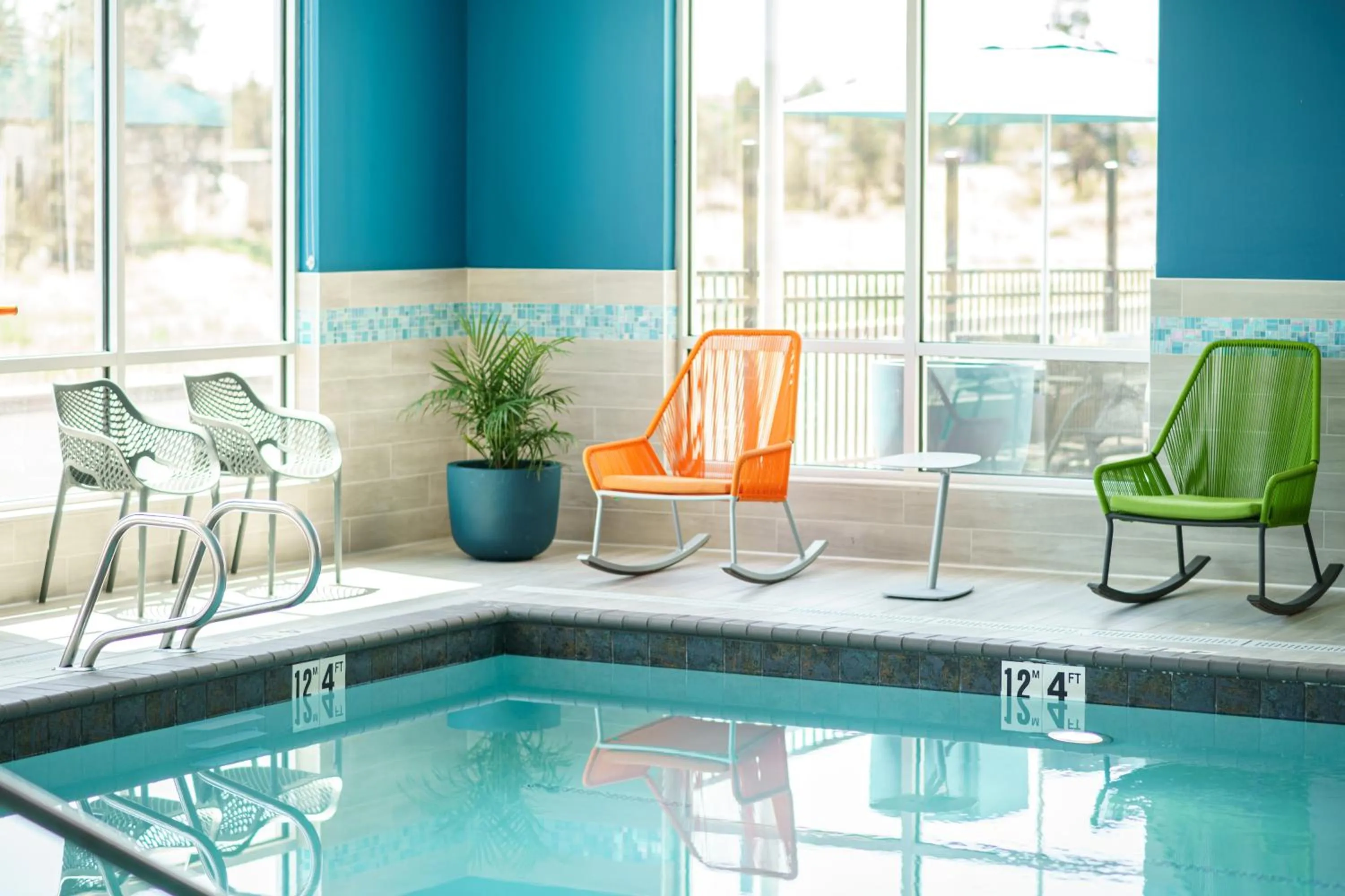 Property building in Hampton Inn Redmond Bend Airport