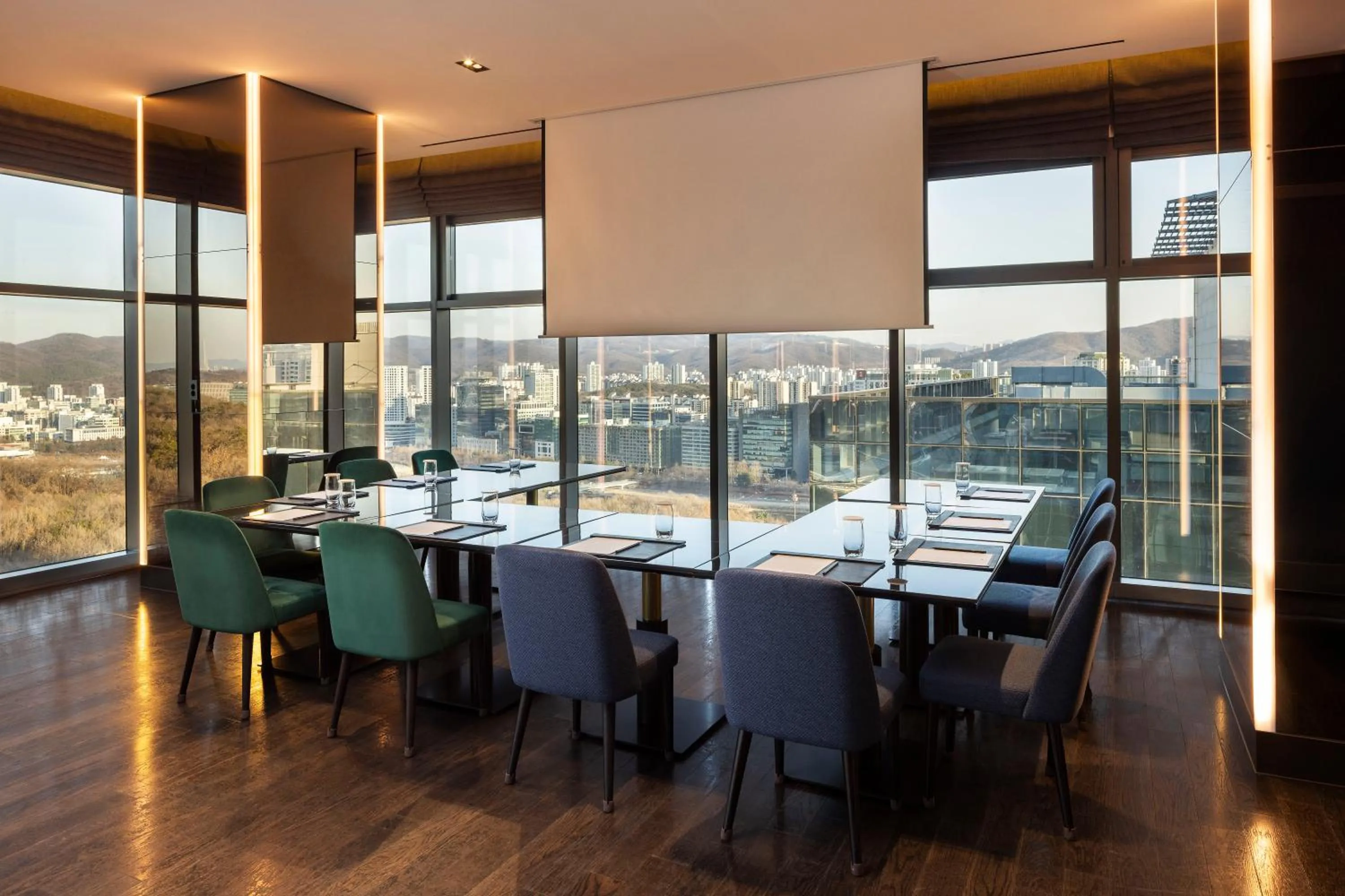 Restaurant/places to eat in DoubleTree By Hilton Seoul Pangyo Residences