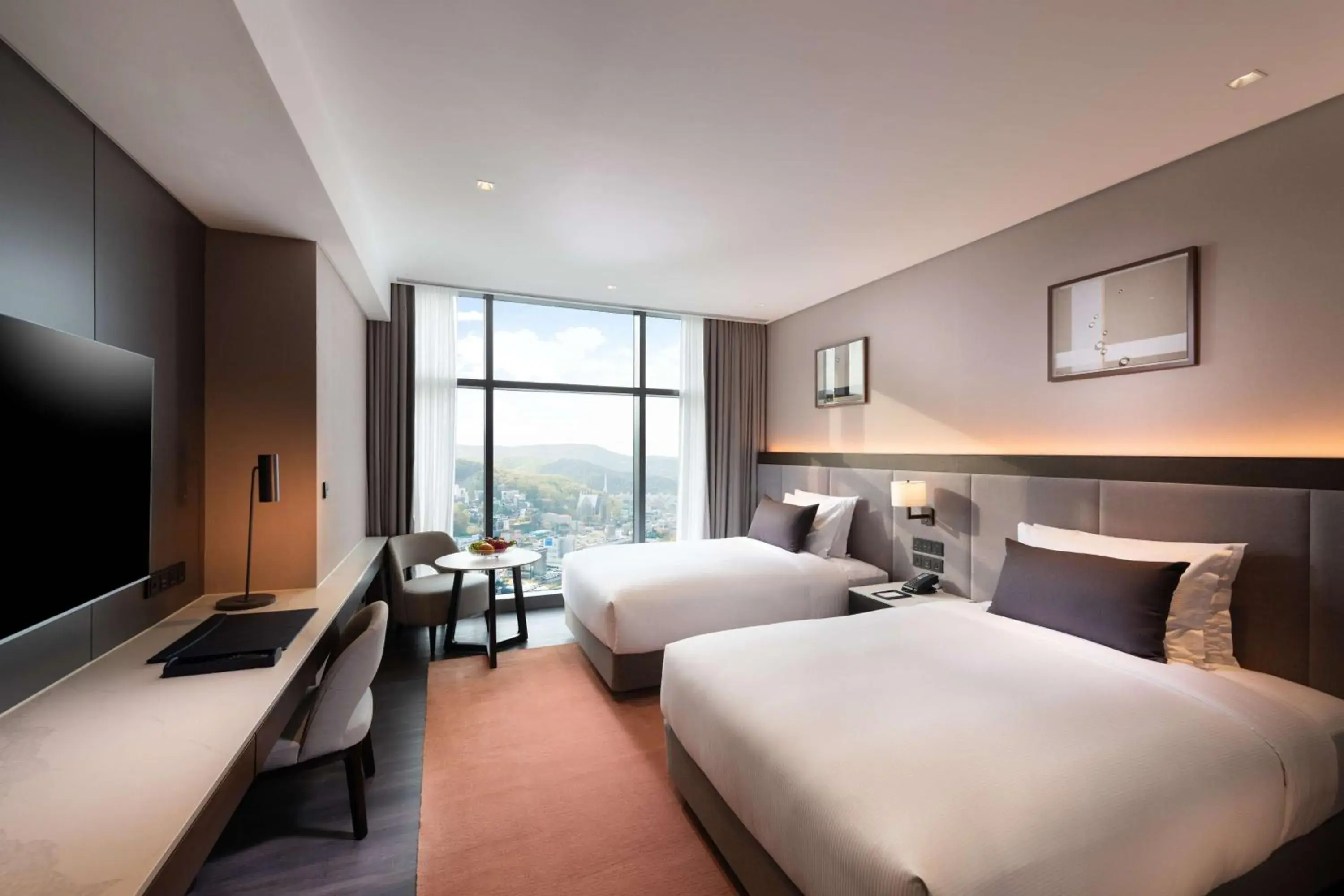 Bedroom, Bed in DoubleTree By Hilton Seoul Pangyo Bedroom, Bed in DoubleTree By Hilton Seoul Pangyo