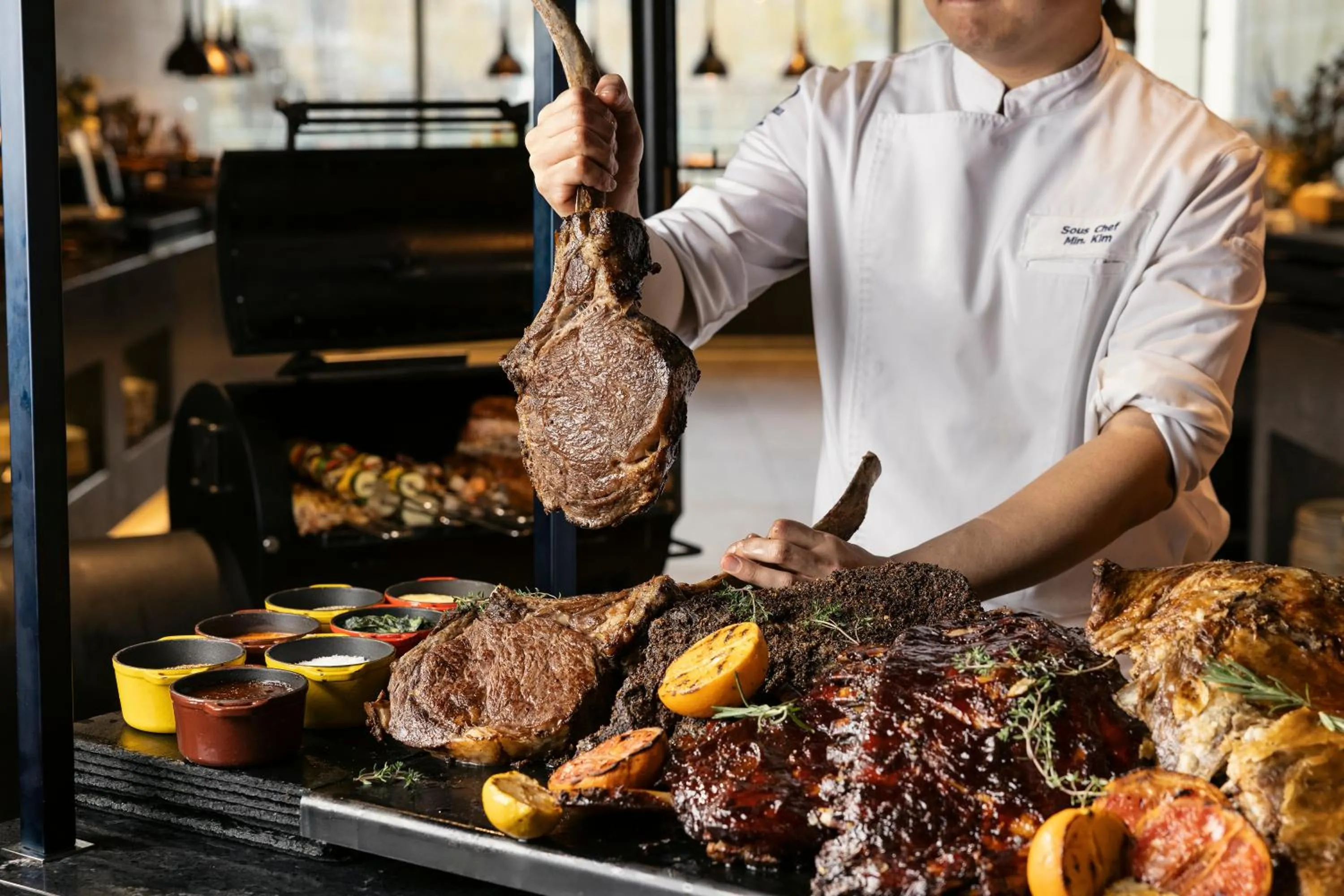 Food and drinks in DoubleTree By Hilton Seoul Pangyo