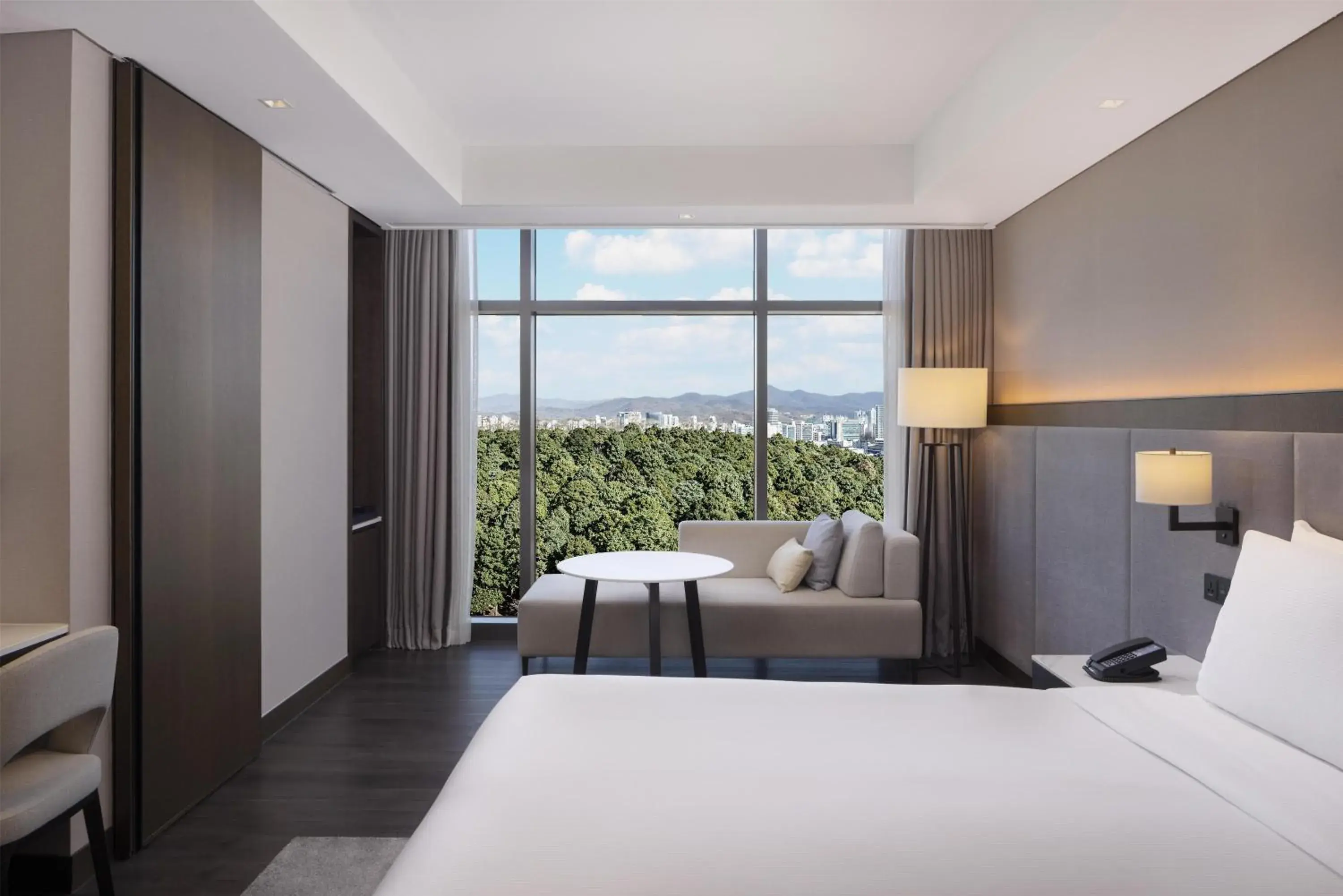 Bed in DoubleTree By Hilton Seoul Pangyo Bed in DoubleTree By Hilton Seoul Pangyo