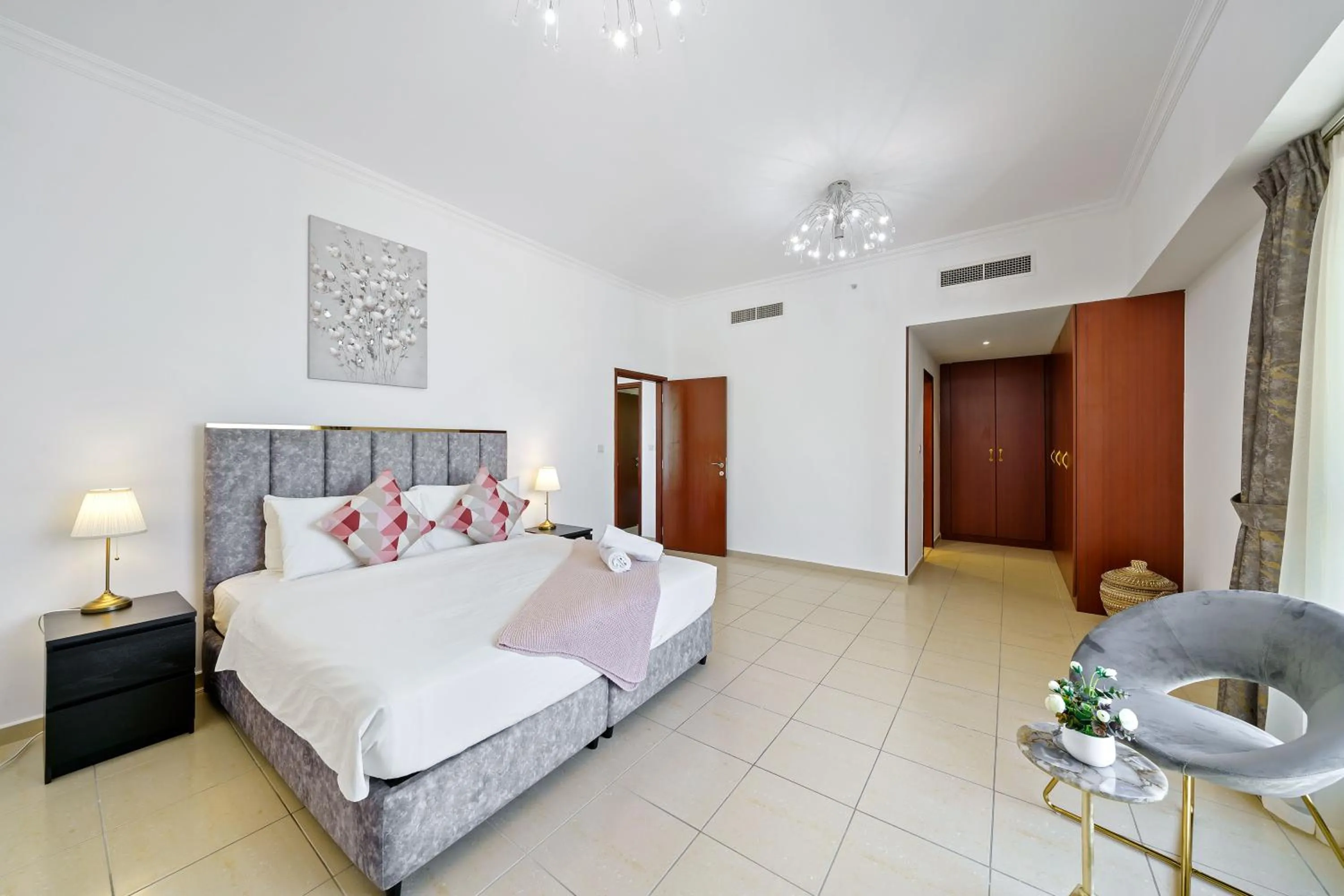 Bed in 2BR in JBR / Sea View / Dubai Marina / Walk2Beach