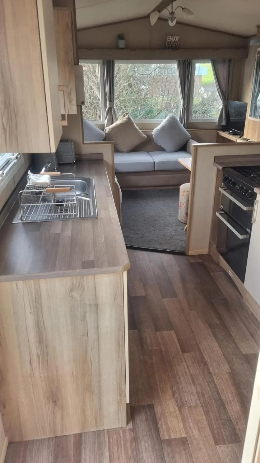 Newquay Caravan, Newquay Bay Resort Jetts View 104
