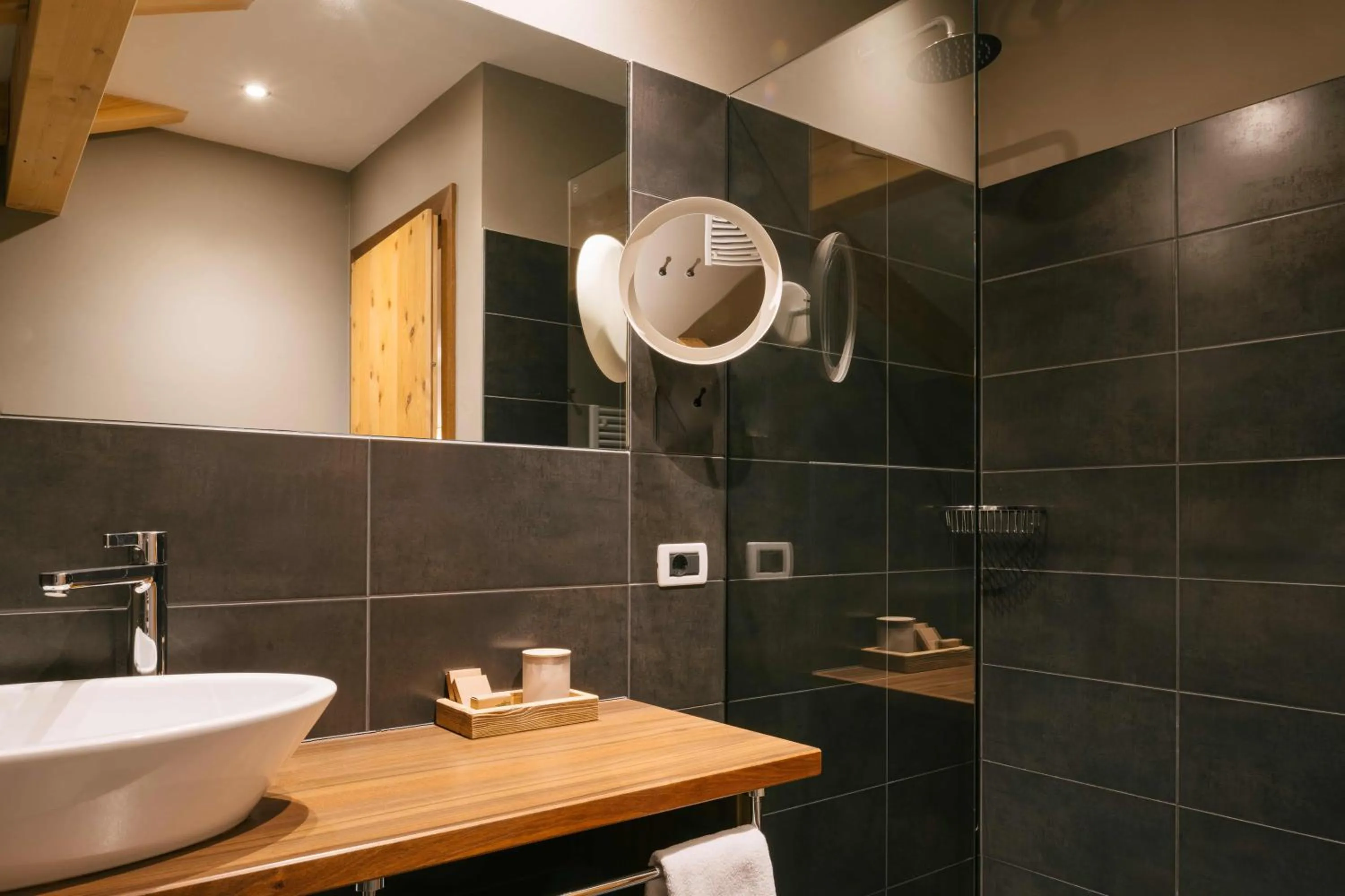 Bathroom in Cyprianerhof Dolomit Resort