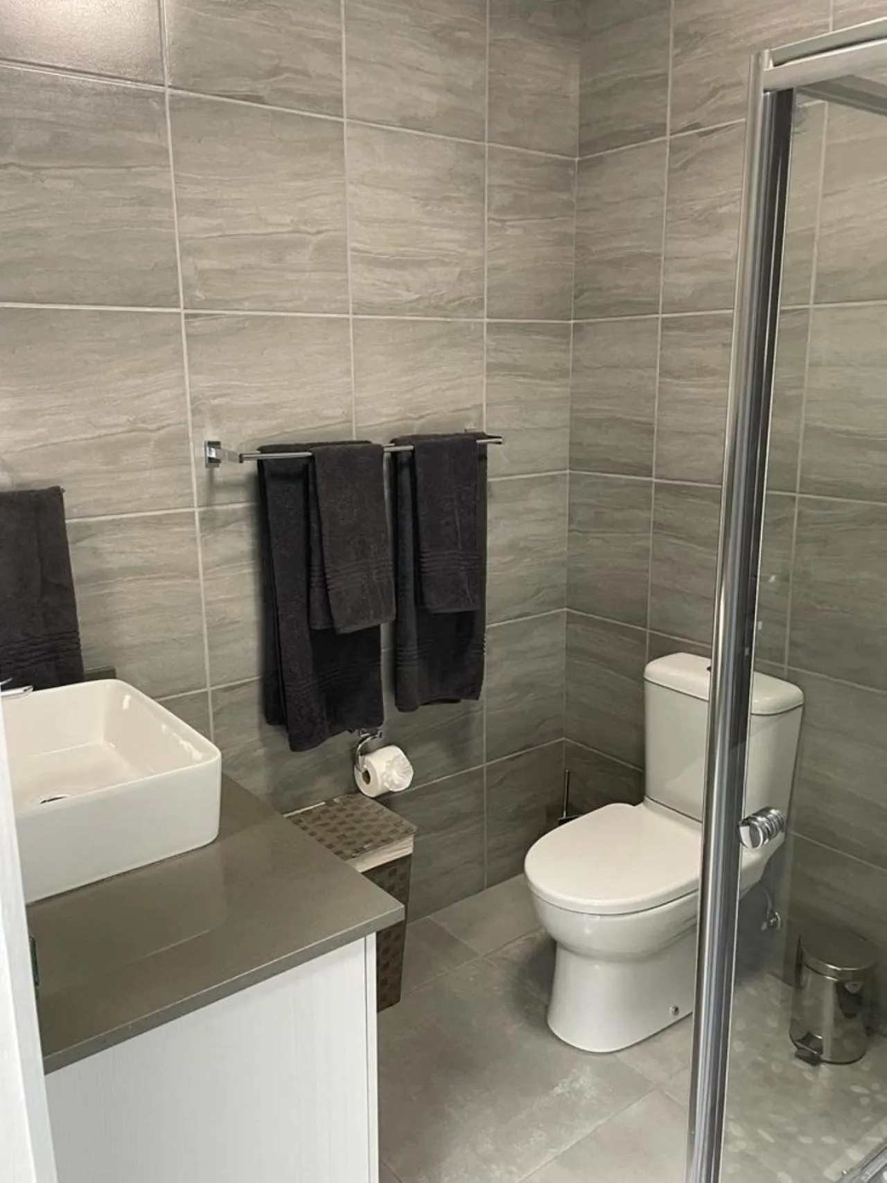 Shower in Mukumbura Lodge Bilene