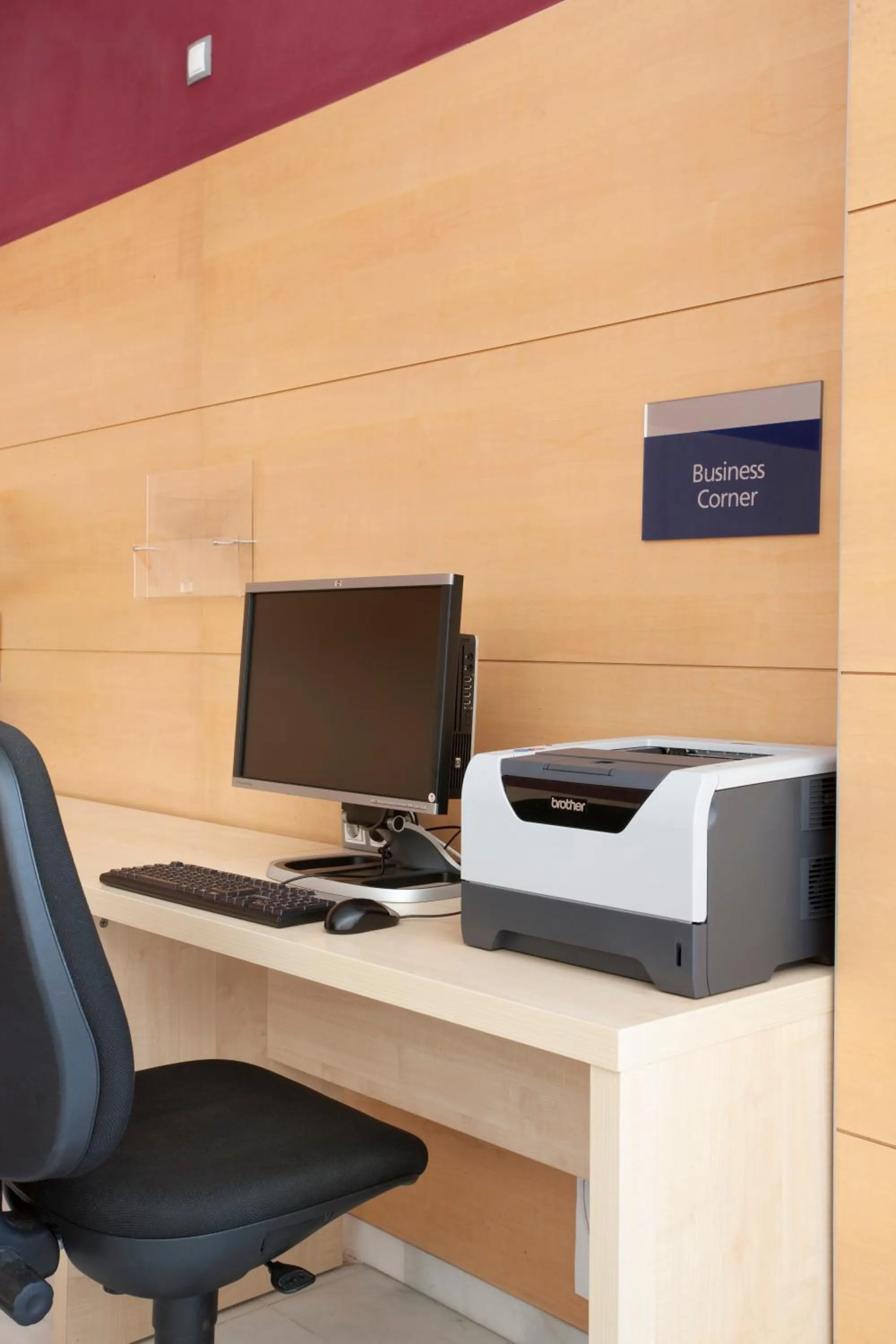 Business facilities in Holiday Inn Express Madrid-Alcorcón by IHG