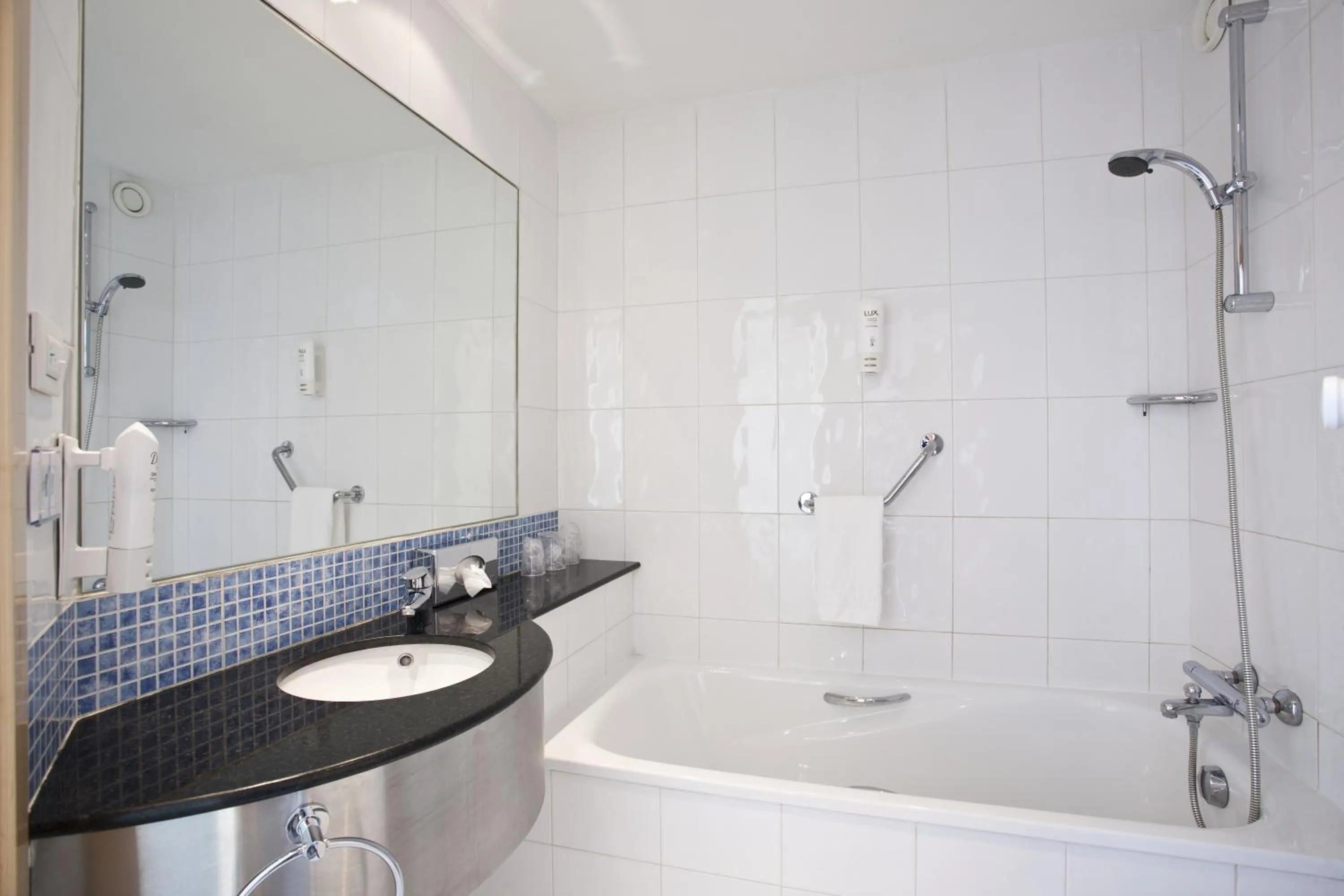 Bathroom in Holiday Inn Express Madrid-Alcorcón by IHG
