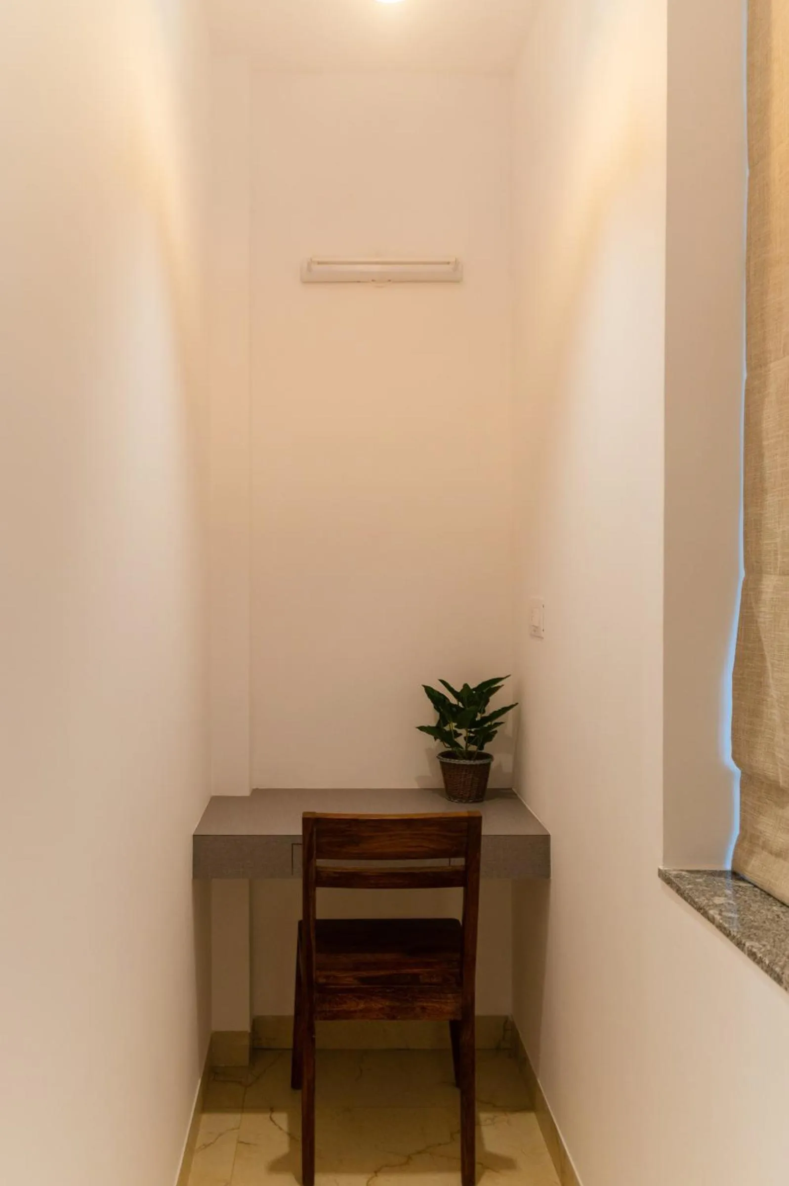 hair dresser in Lotus & Orchid Villas by Ramnath Homes