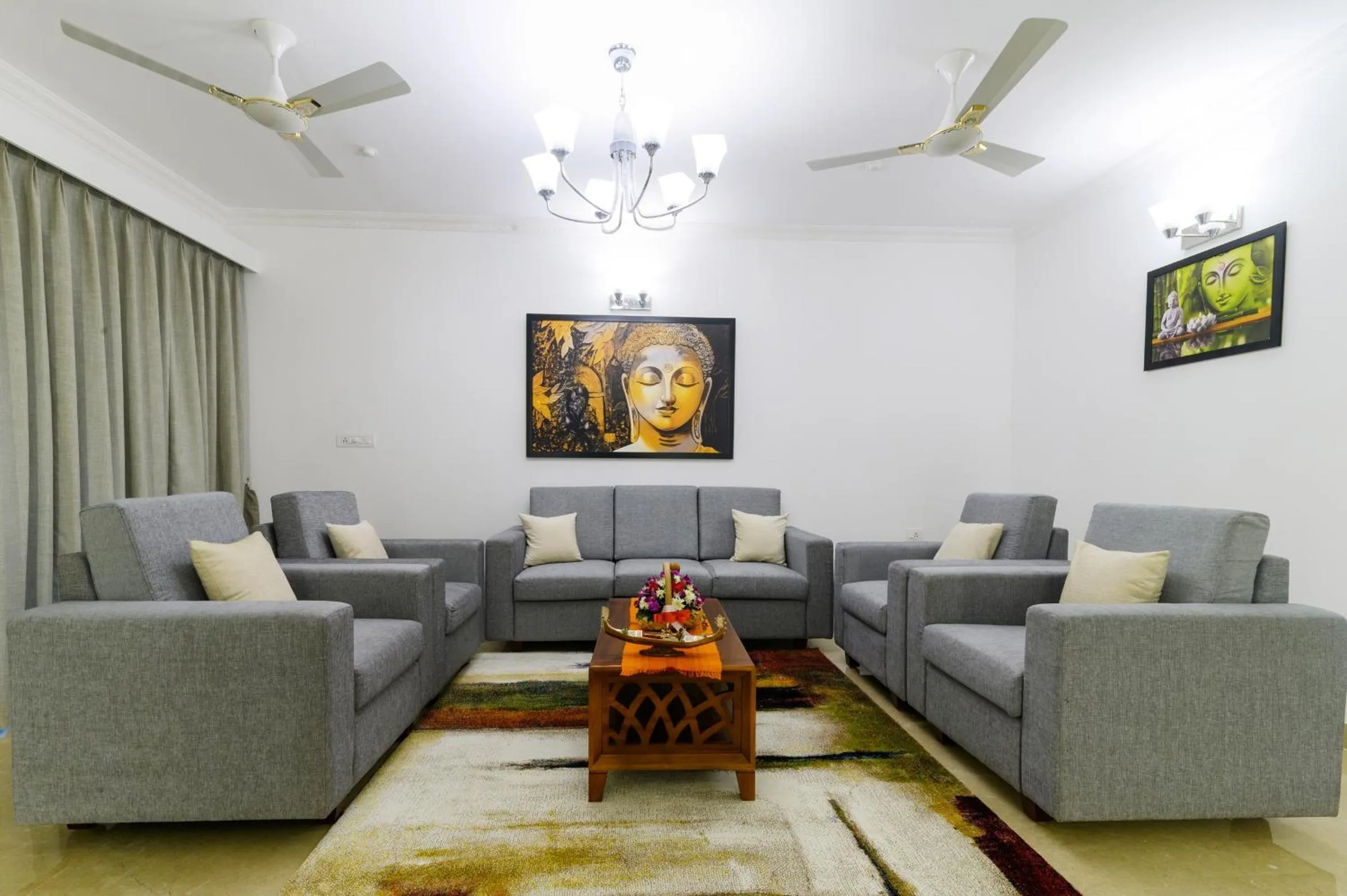 Living room in Lotus & Orchid Villas by Ramnath Homes